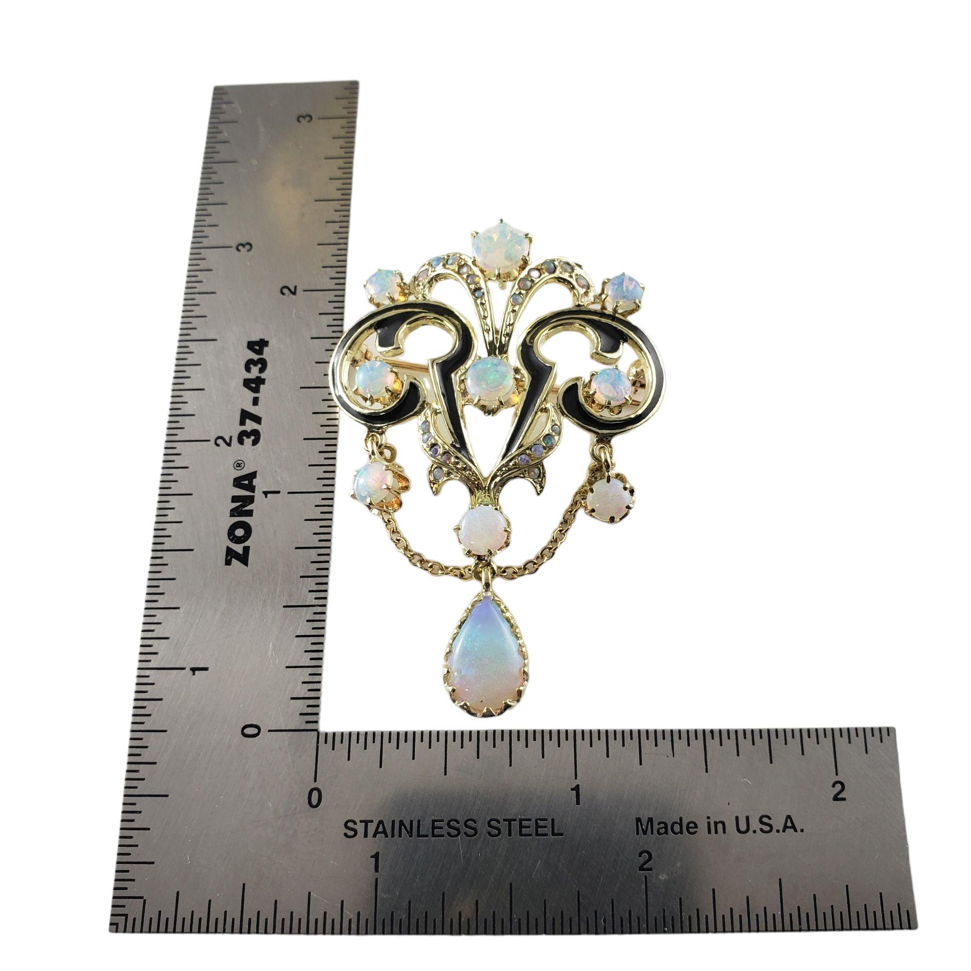 14 Karat Yellow Gold and Opal Pin/Pendant For Sale 1