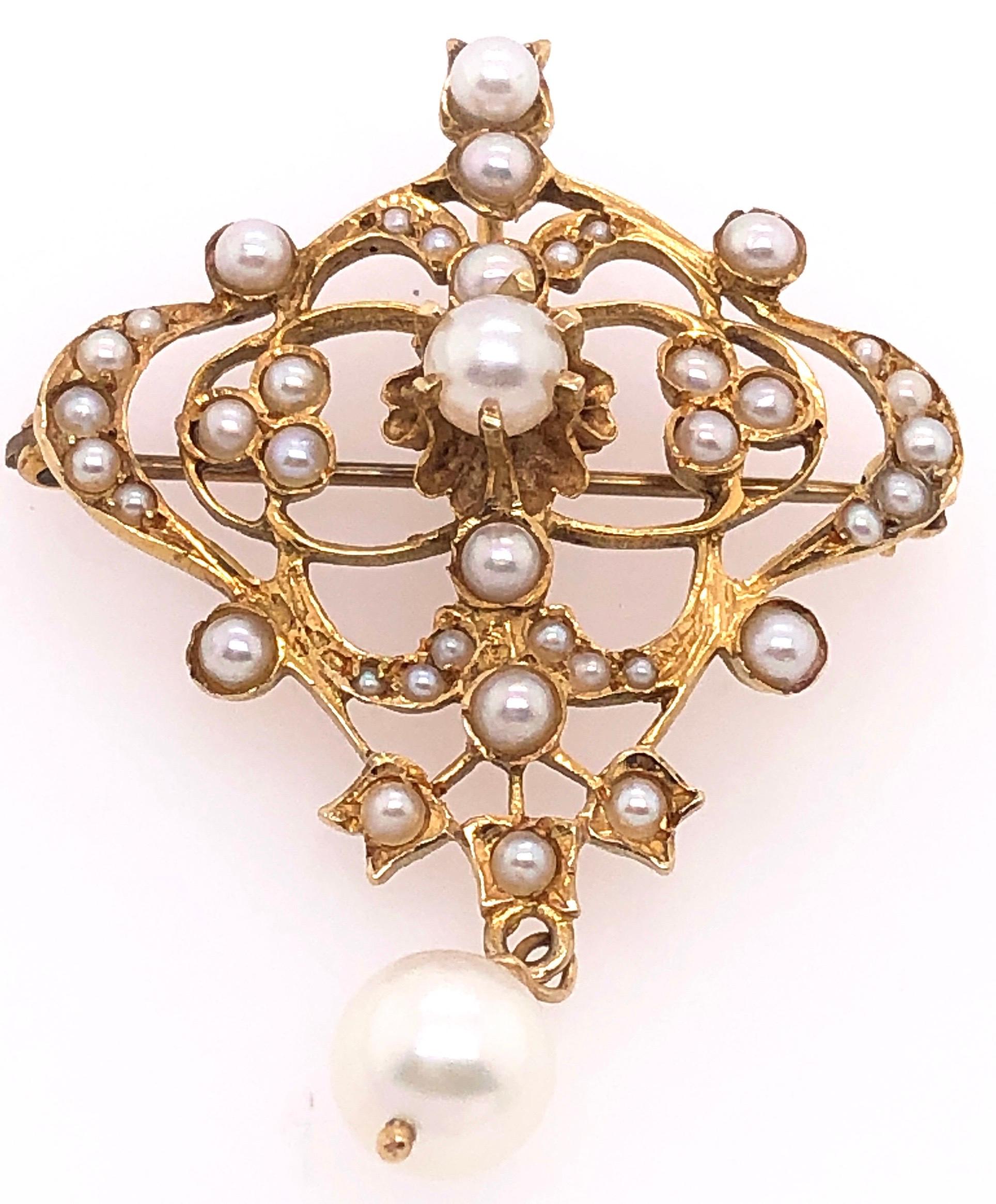 Round Cut 14 Karat Yellow Gold and Pearl Brooch with Dangling Pearl For Sale