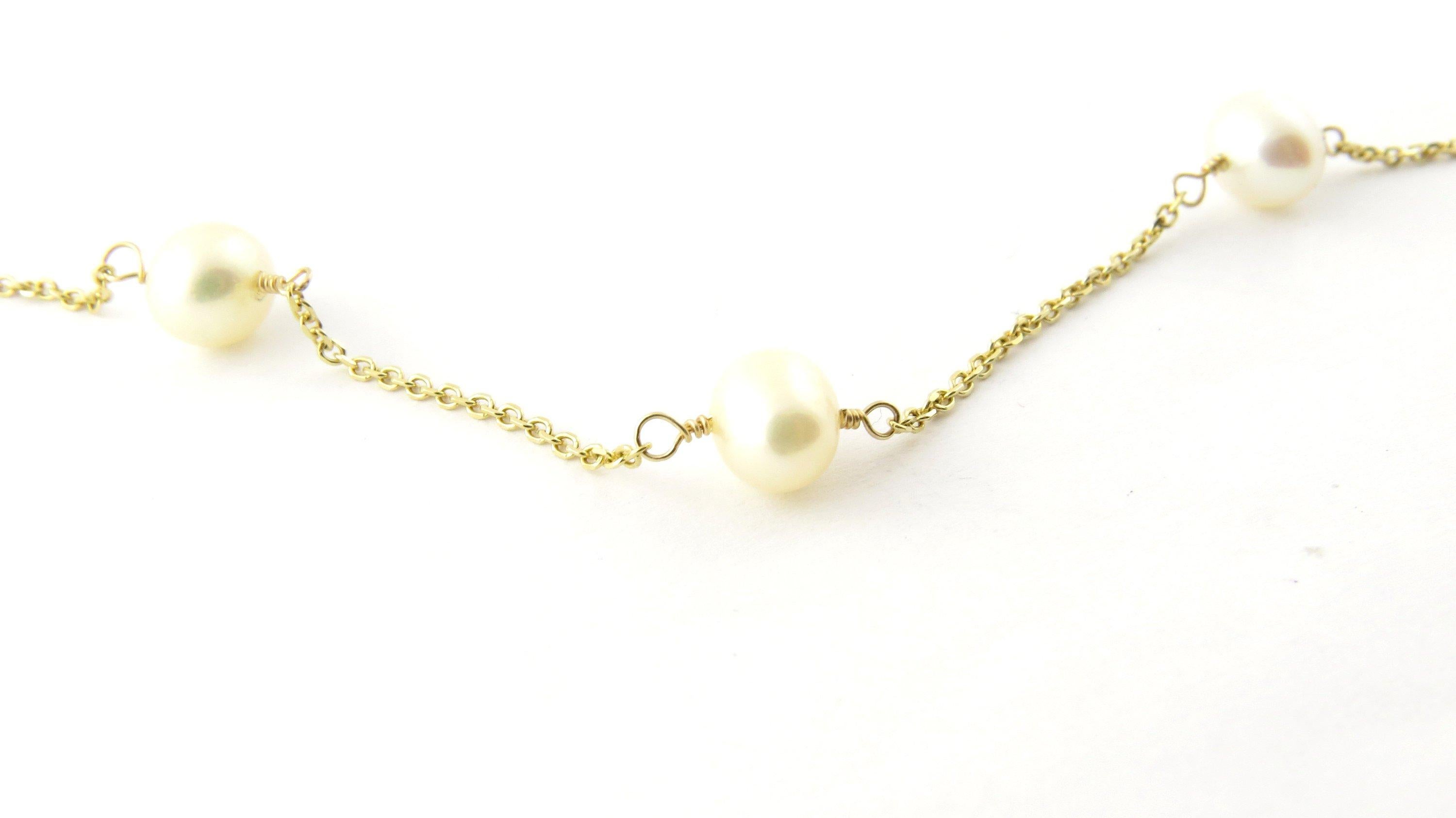 Round Cut 14 Karat Yellow Gold and Pearl Necklace