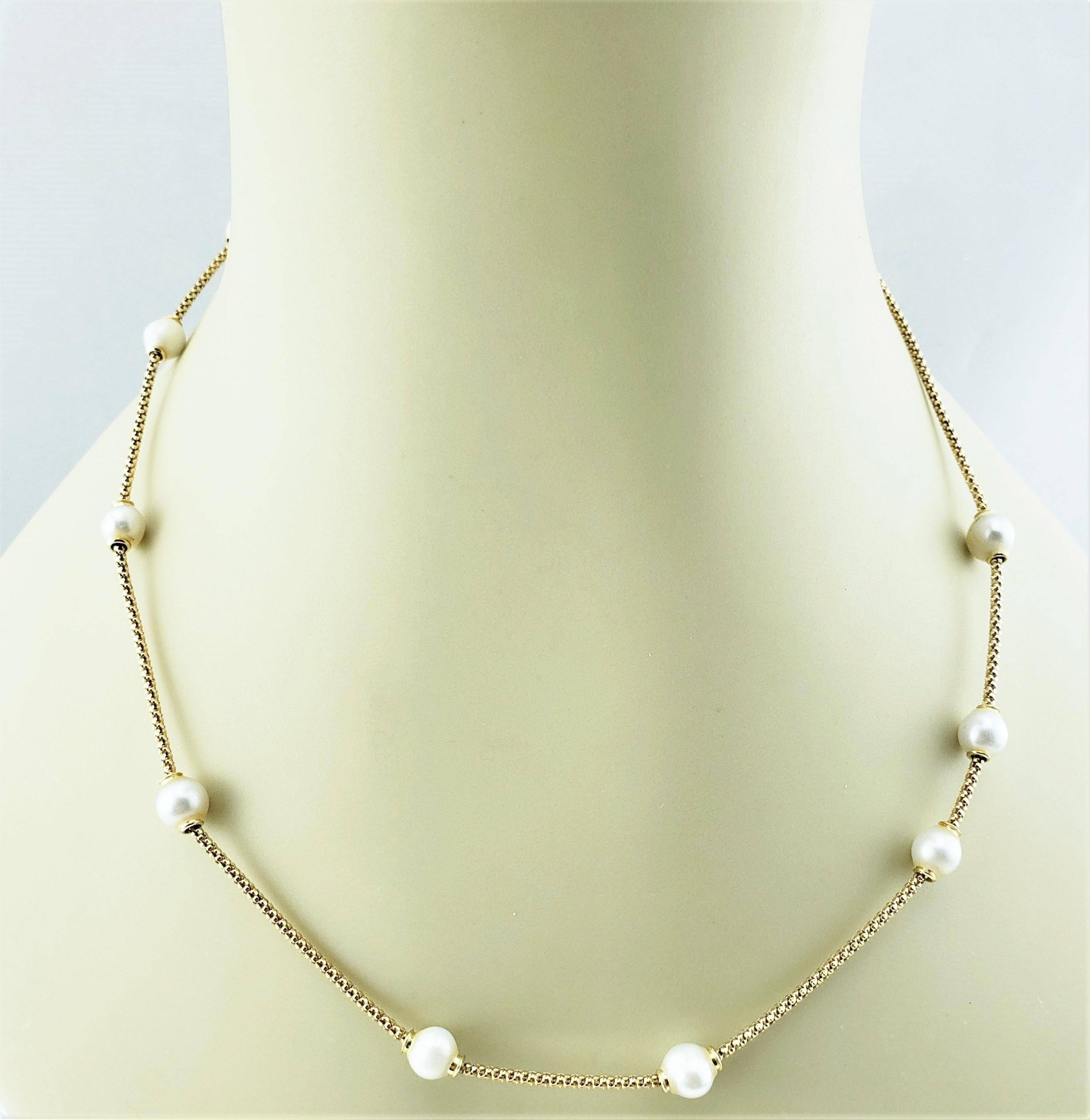 Women's 14 Karat Yellow Gold and Pearl Necklace For Sale