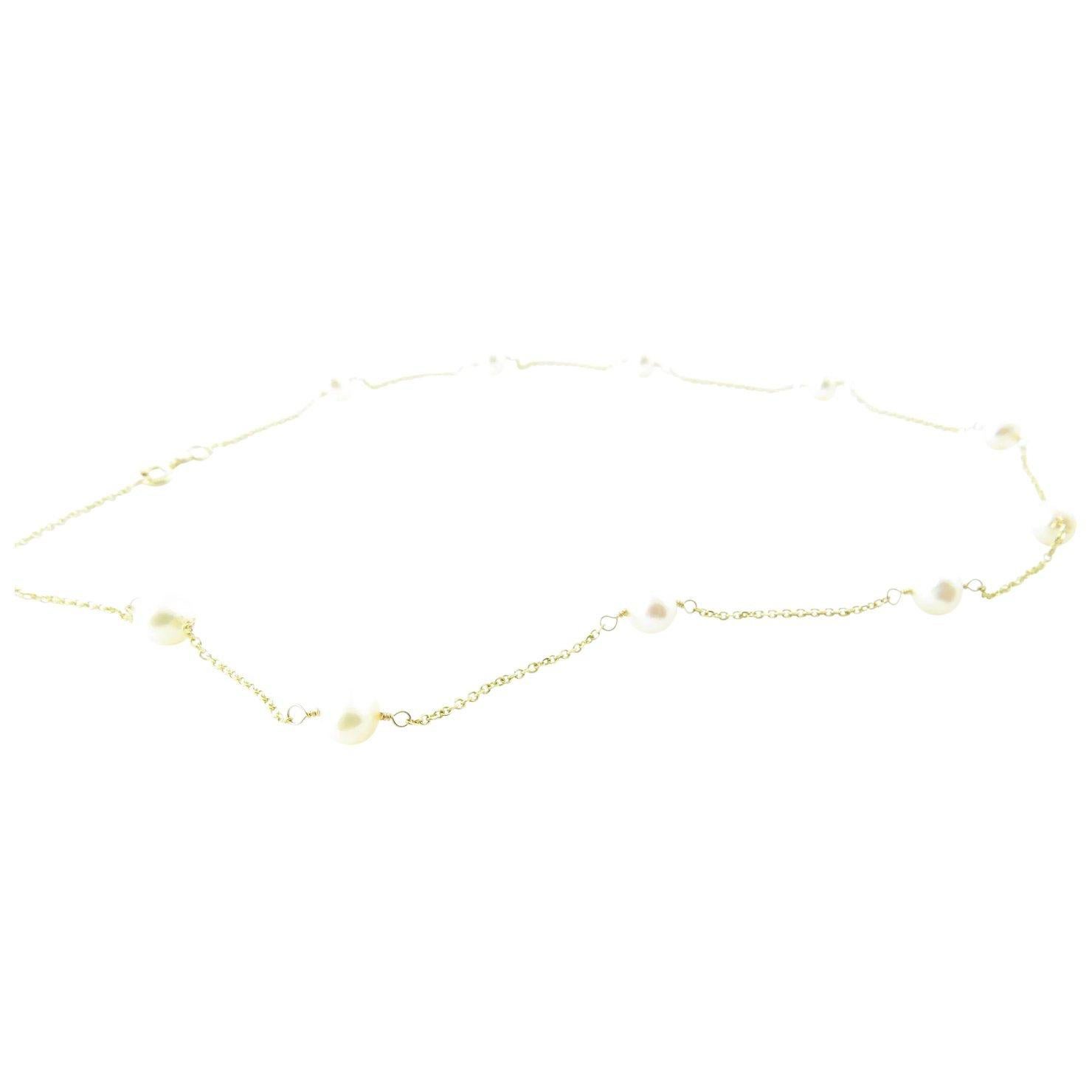 14 Karat Yellow Gold and Pearl Necklace 2
