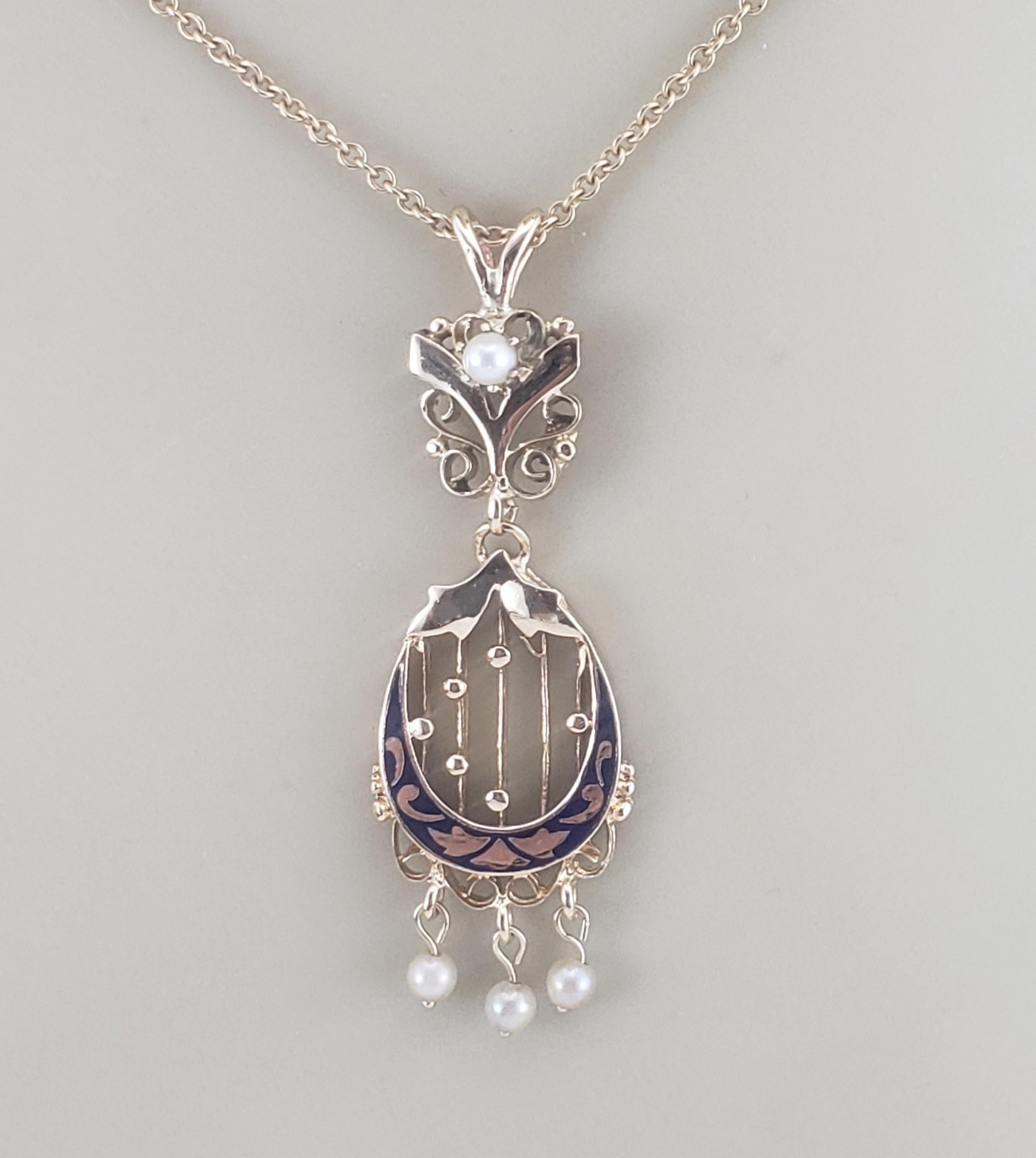 14 Karat Yellow Gold and Pearl Pendant #16997 For Sale 2