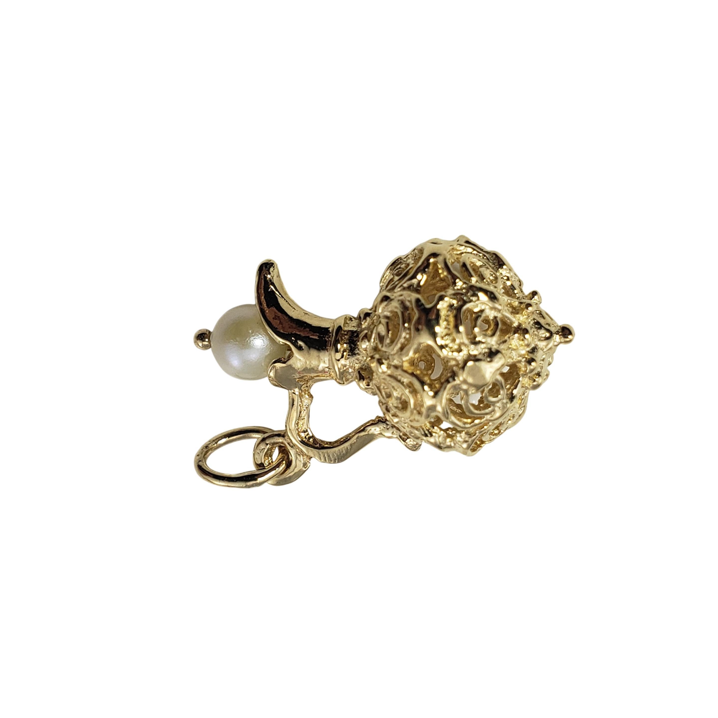 14 Karat Yellow Gold and Pearl Pitcher Charm In Good Condition For Sale In Washington Depot, CT