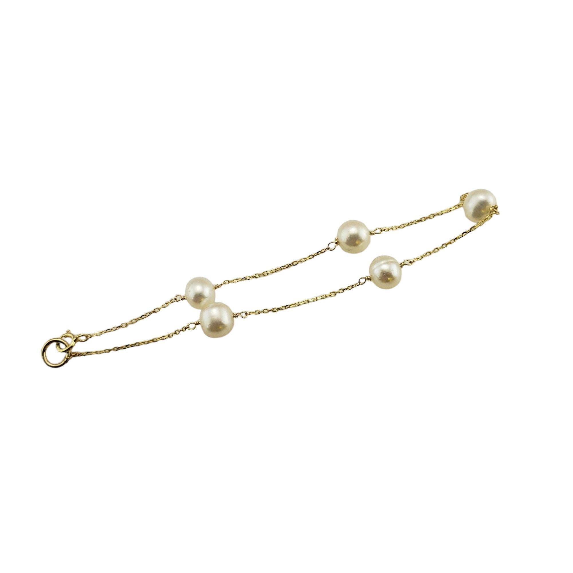 Round Cut 14 Karat Yellow Gold and Pearl Station Bracelet #13302 For Sale