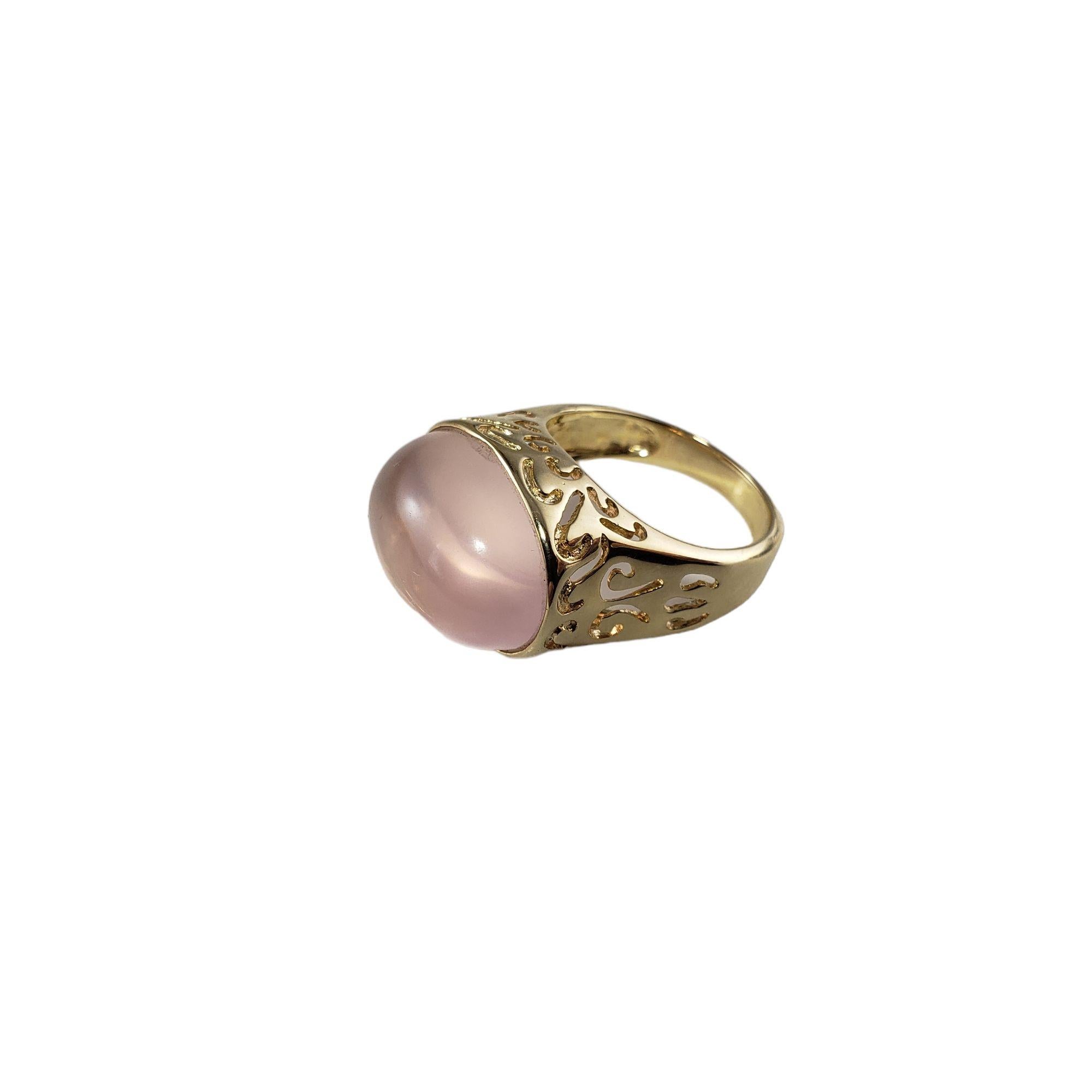Cabochon 14 Karat Yellow Gold and Rose Quartz Ring For Sale