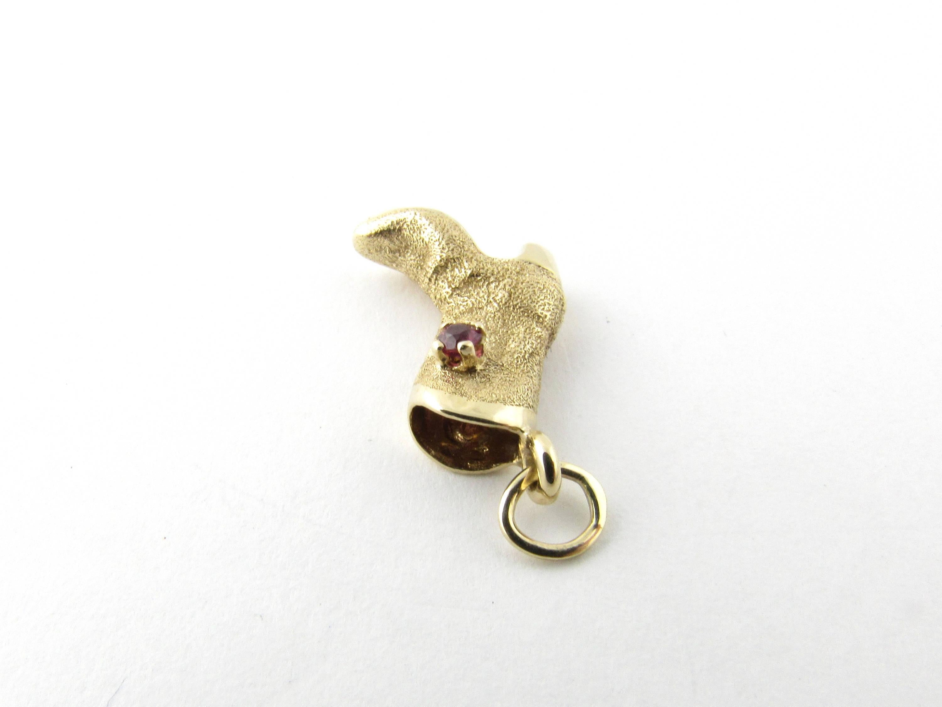 14 Karat Yellow Gold and Ruby Cowboy Boot Charm In Good Condition In Washington Depot, CT