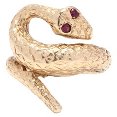 14 Karat Yellow Gold and Ruby Textured Snake Ring