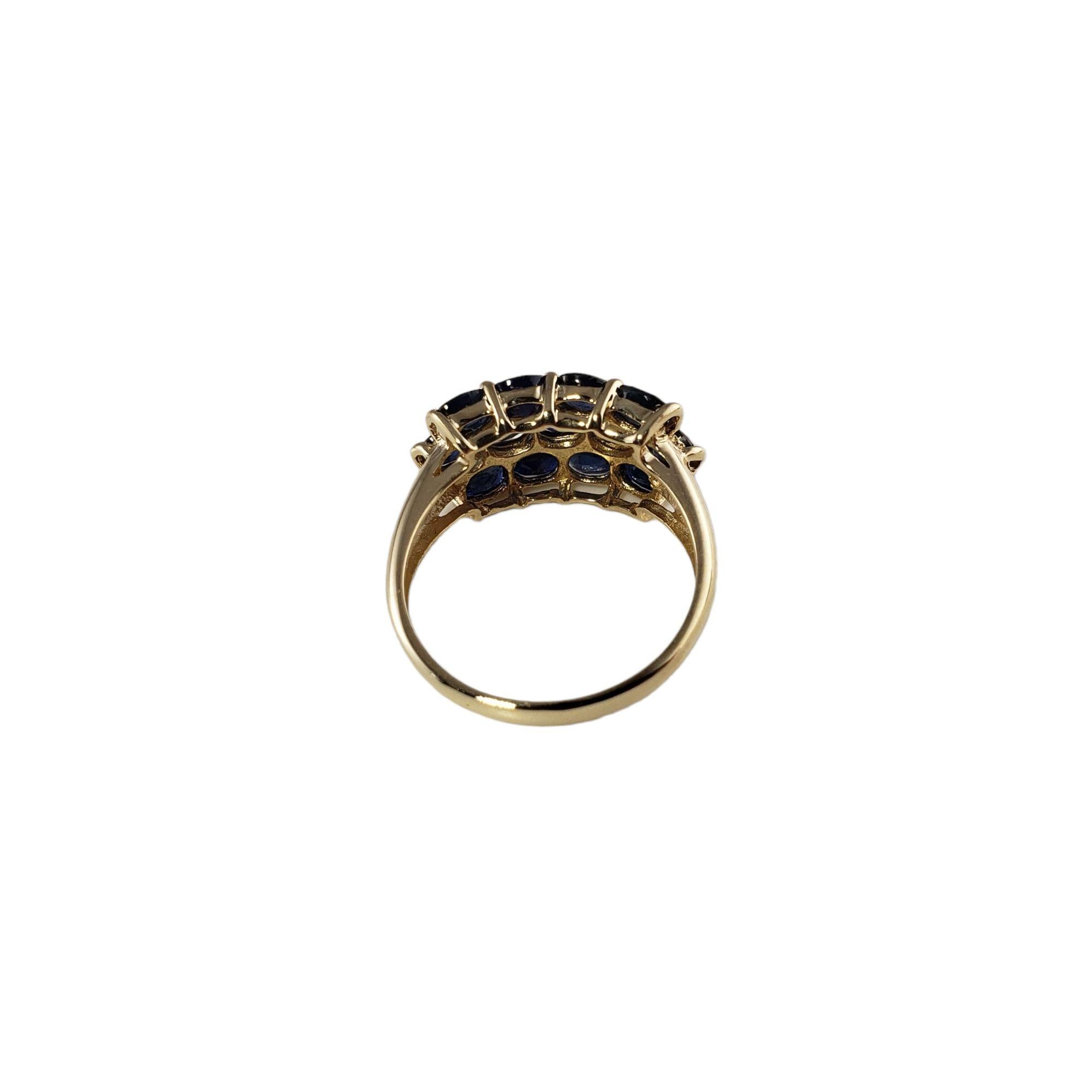 14 Karat Yellow Gold and Natural Sapphire Ring For Sale 1