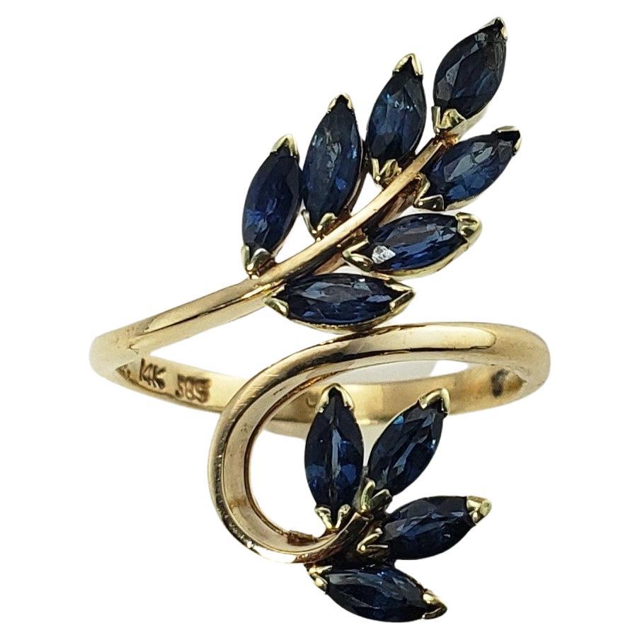14 Karat Yellow Gold and Natural Sapphire Ring