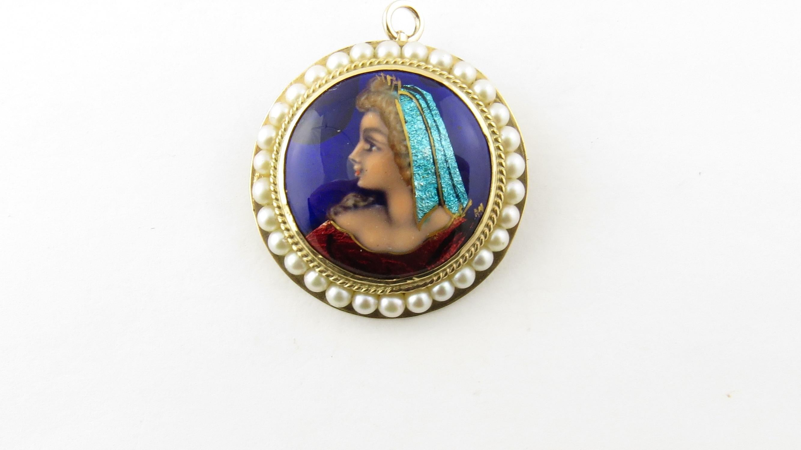 Women's 14 Karat Yellow Gold and Seed Pearl Painted Cameo Pendant / Brooch