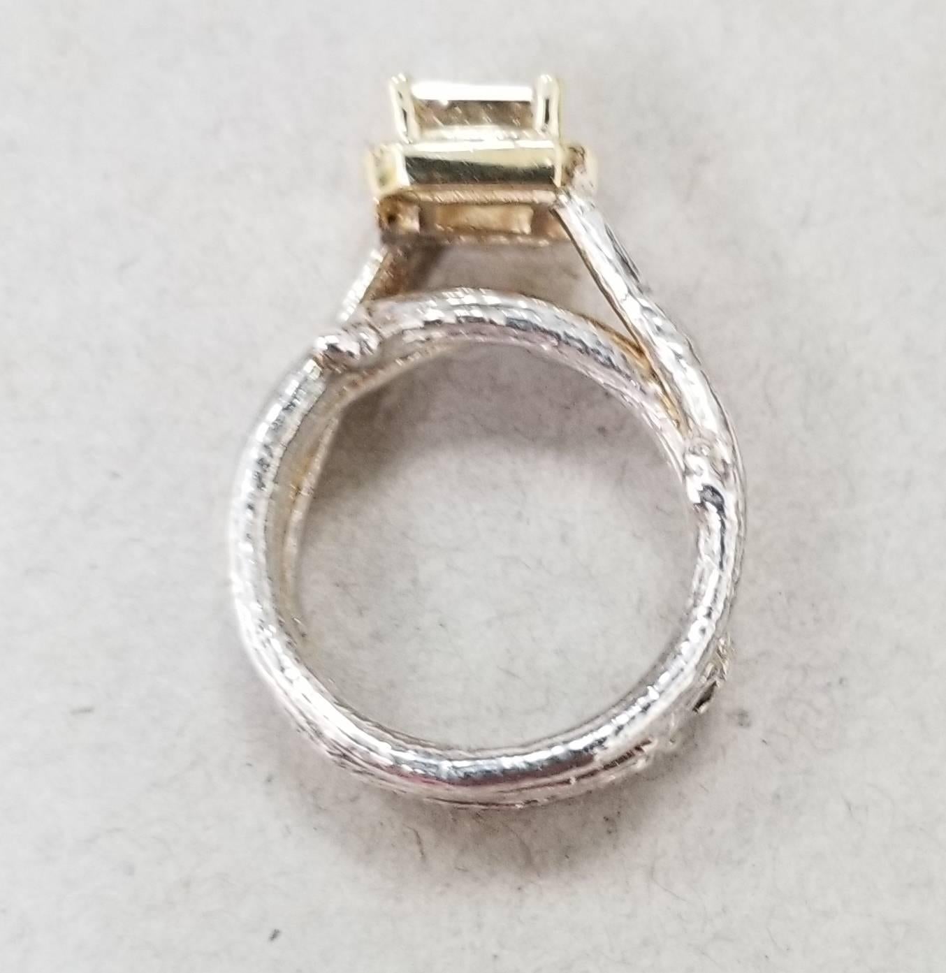 14 Karat Yellow Gold and Silver Diamond Ring 4