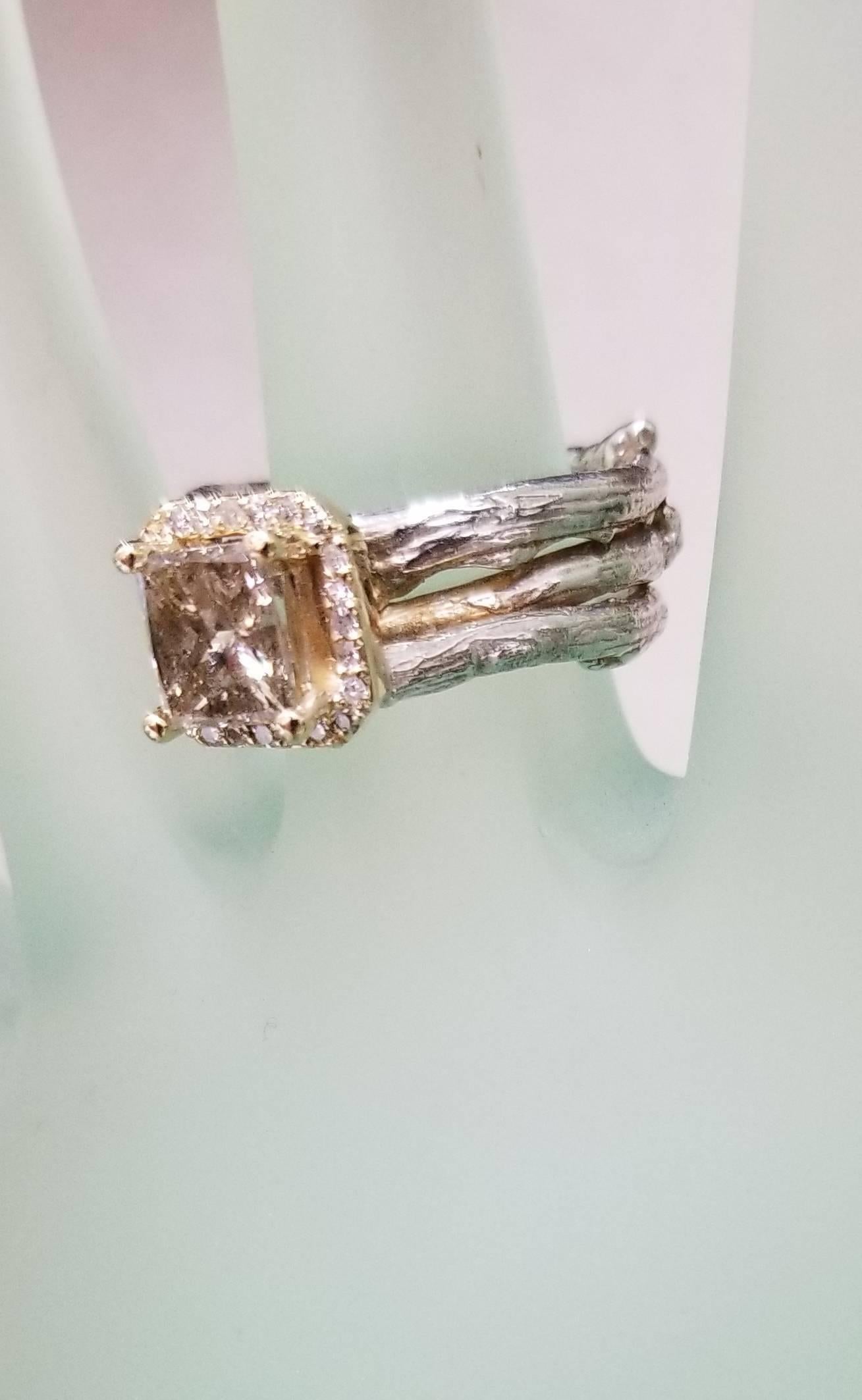 14 Karat Yellow Gold and Silver Diamond Ring 6