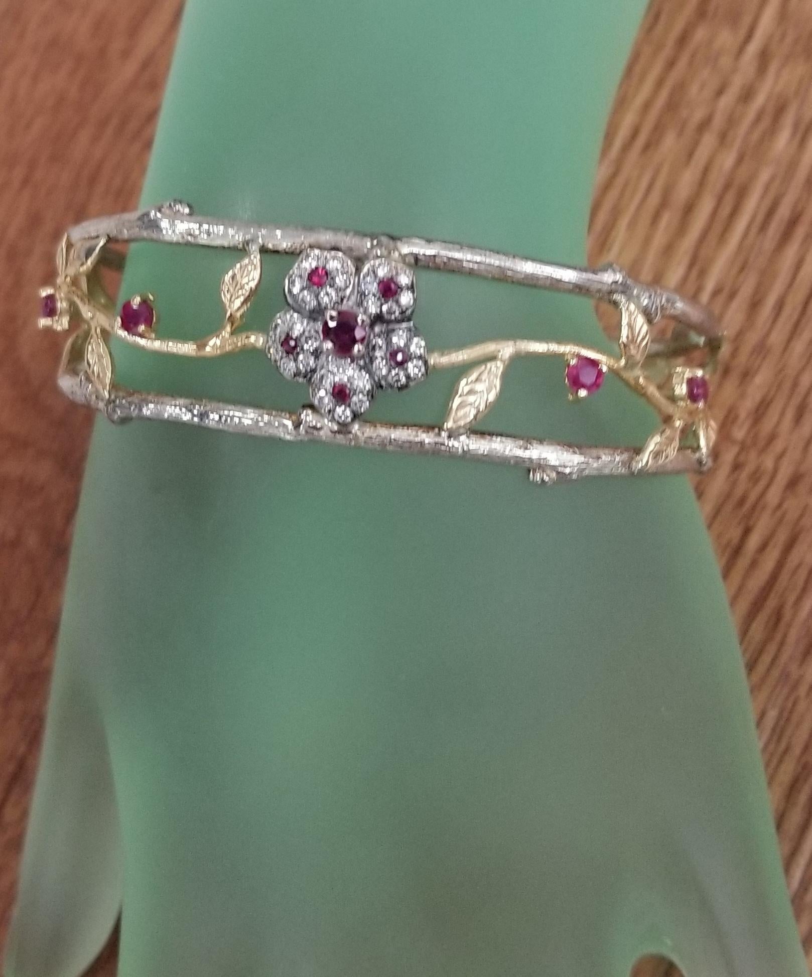 Manschette aus 14 Karat Gelbgold und Silber mit Rubin und Diamanten für Damen oder Herren im Angebot