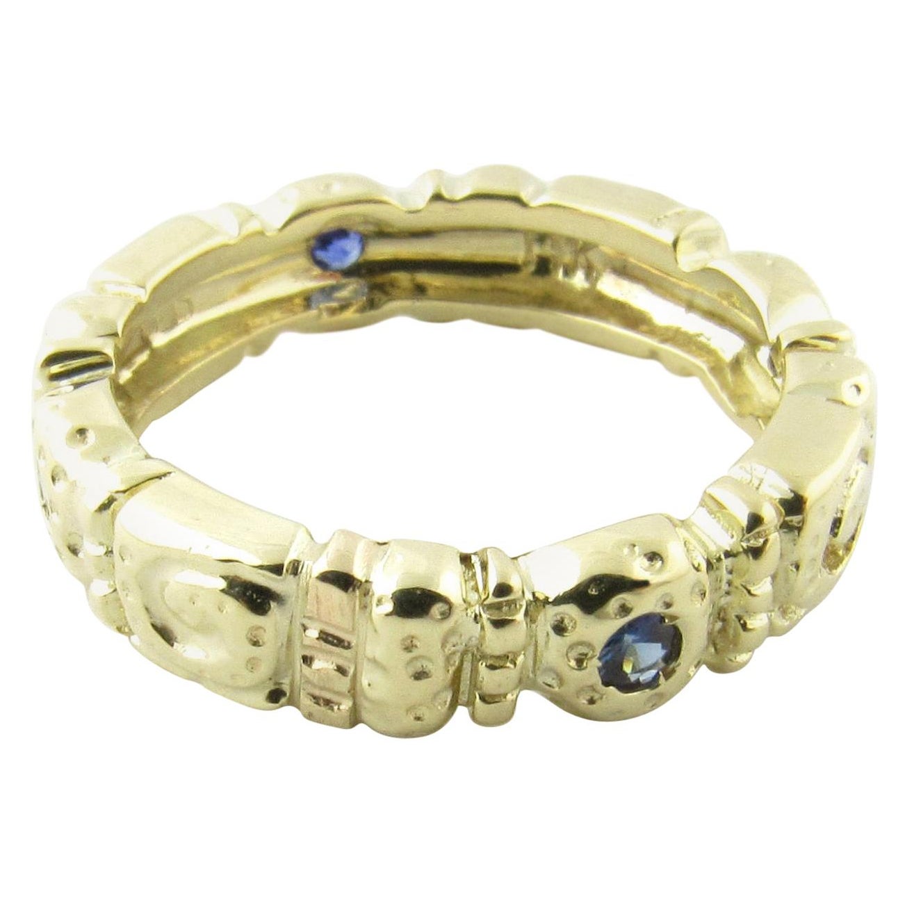 14 Karat Yellow Gold and Tanzanite Ring im Angebot