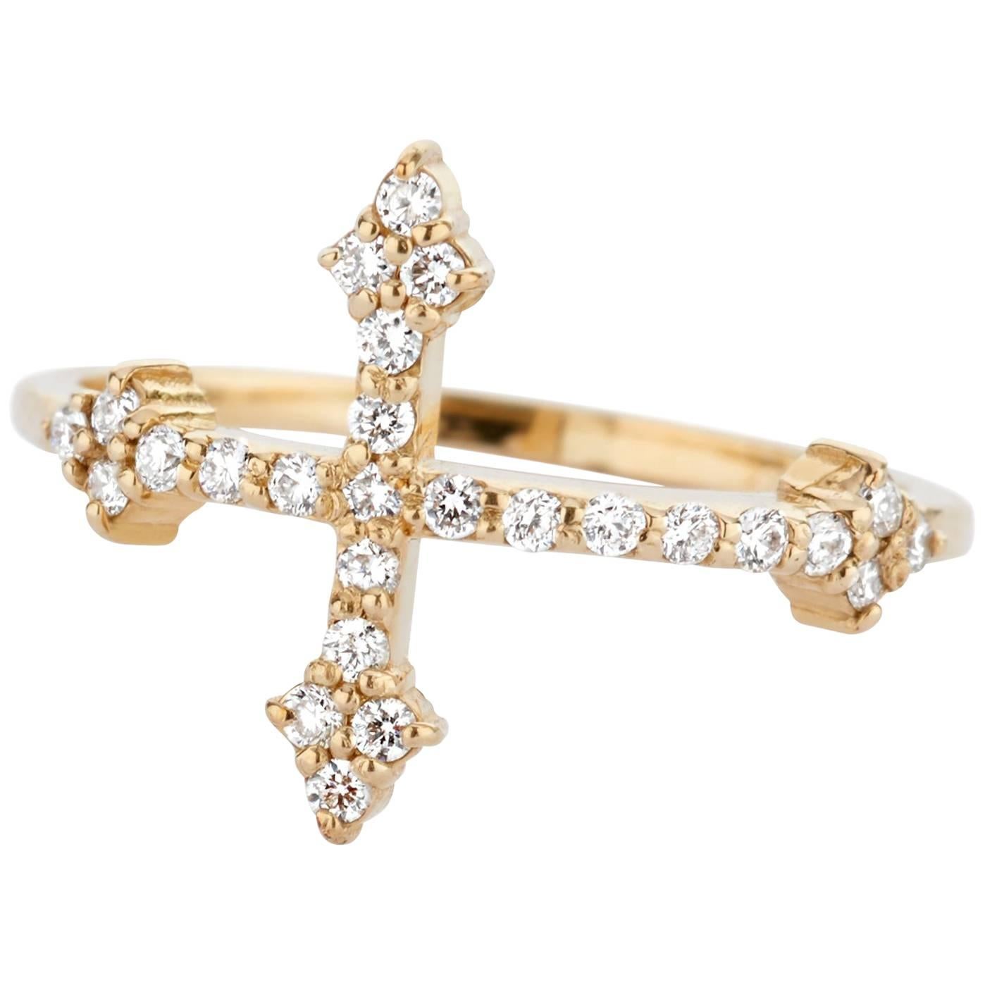 14 Karat Yellow Gold and White Diamond Cross Your Fingers Ring For Sale