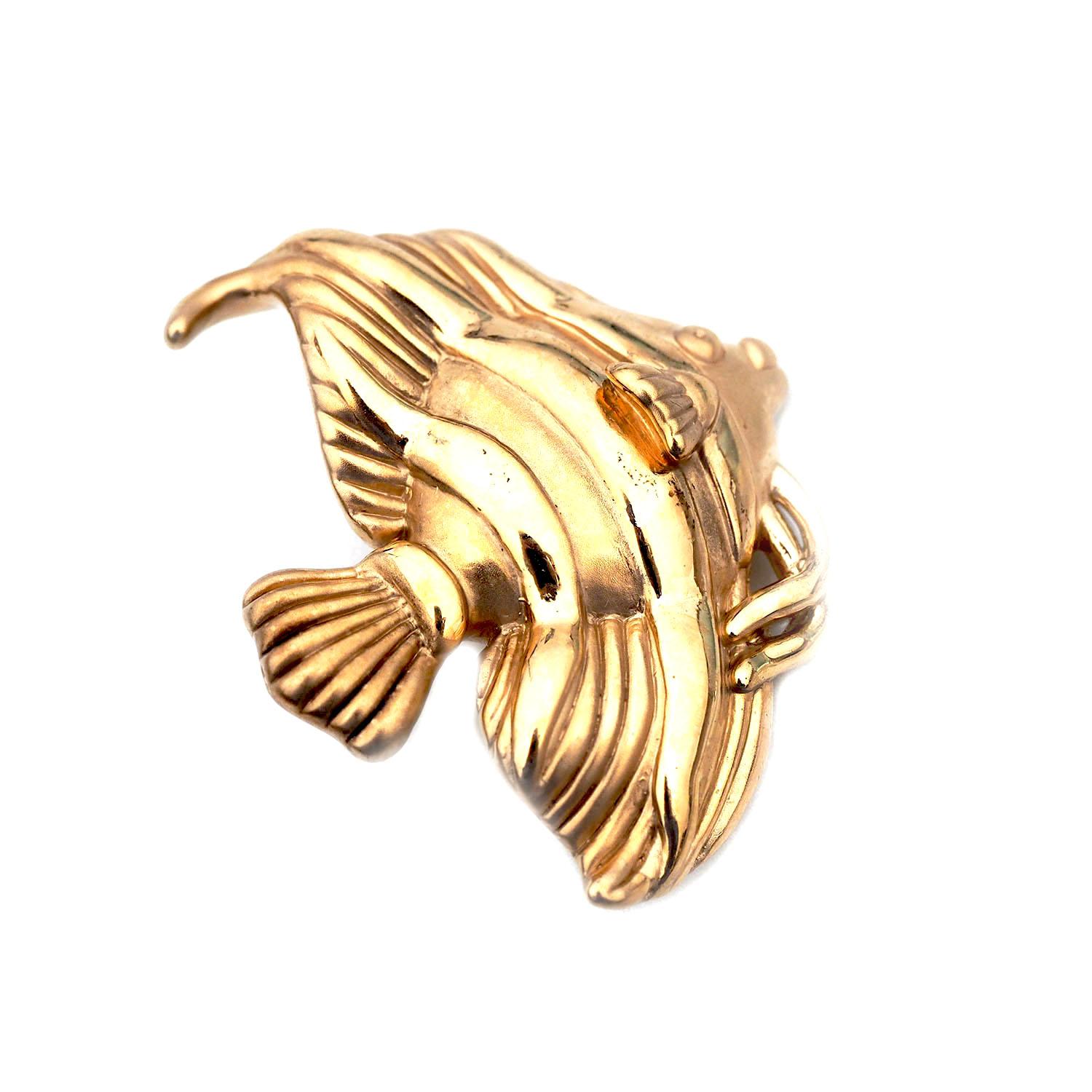 Women's or Men's 14 Karat Yellow Gold Angel Fish Pin