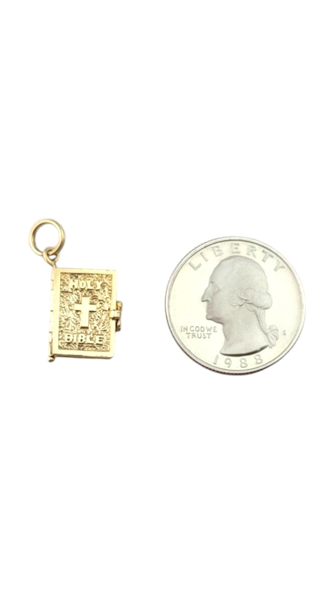 14 Karat Yellow Gold Articulating Bible Charm #21270 For Sale 6