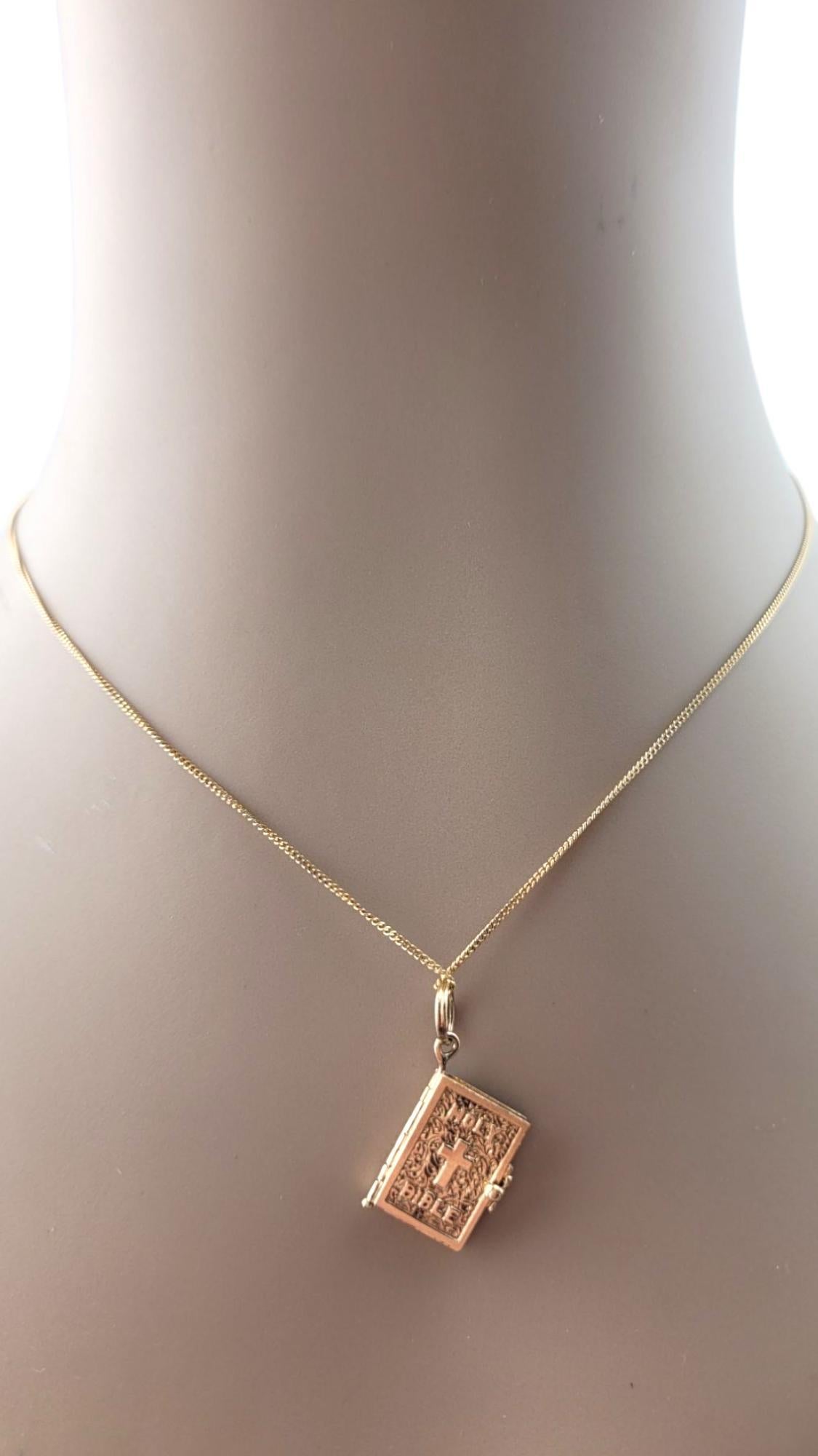 14 Karat Yellow Gold Articulating Bible Charm #21270 For Sale 7