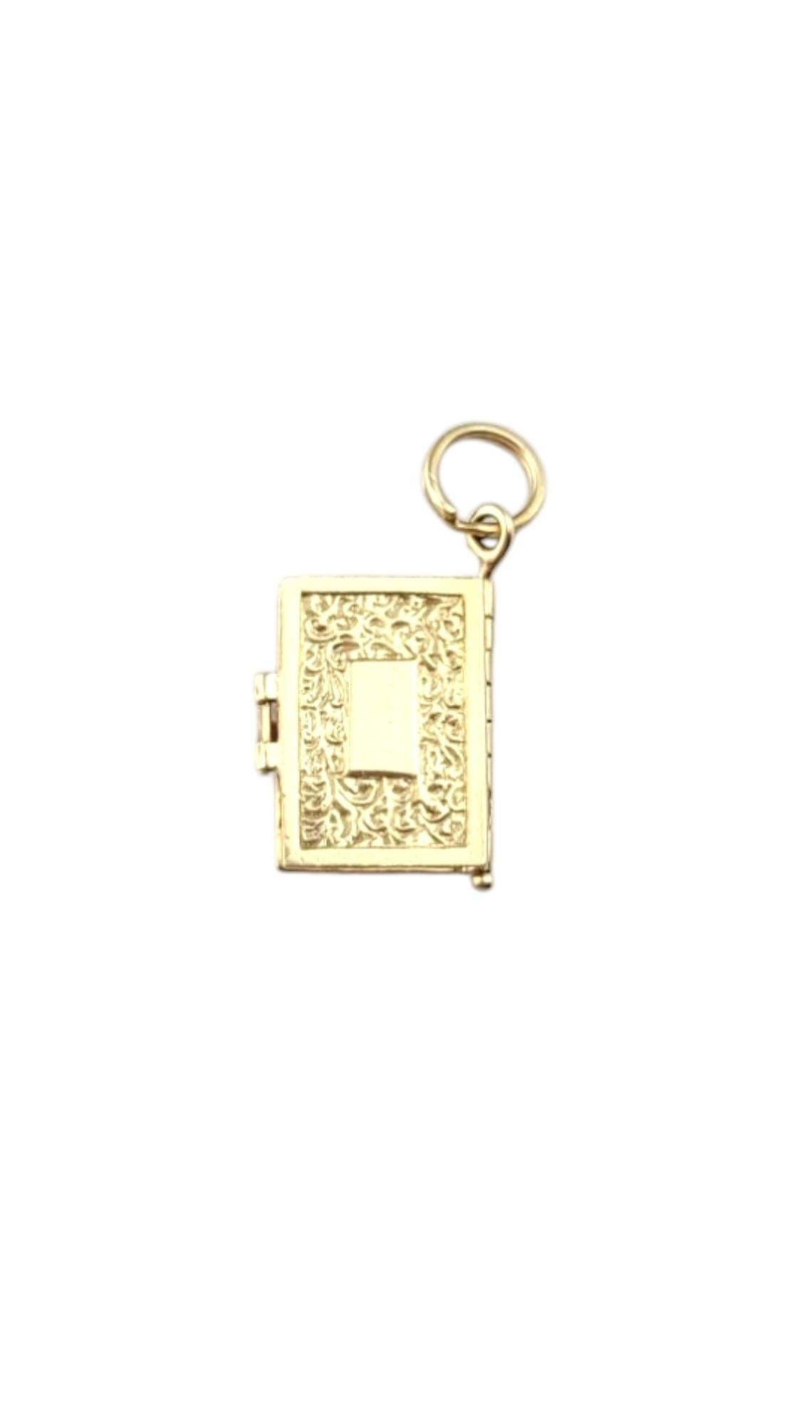14K Yellow Gold Bible Charm-

14K Yellow Gold Bible Charm – This intricately designed charm, made from radiant 14K yellow gold, features a detailed depiction of a Bible, symbolizing faith, devotion, and spirituality. A meaningful and timeless piece,