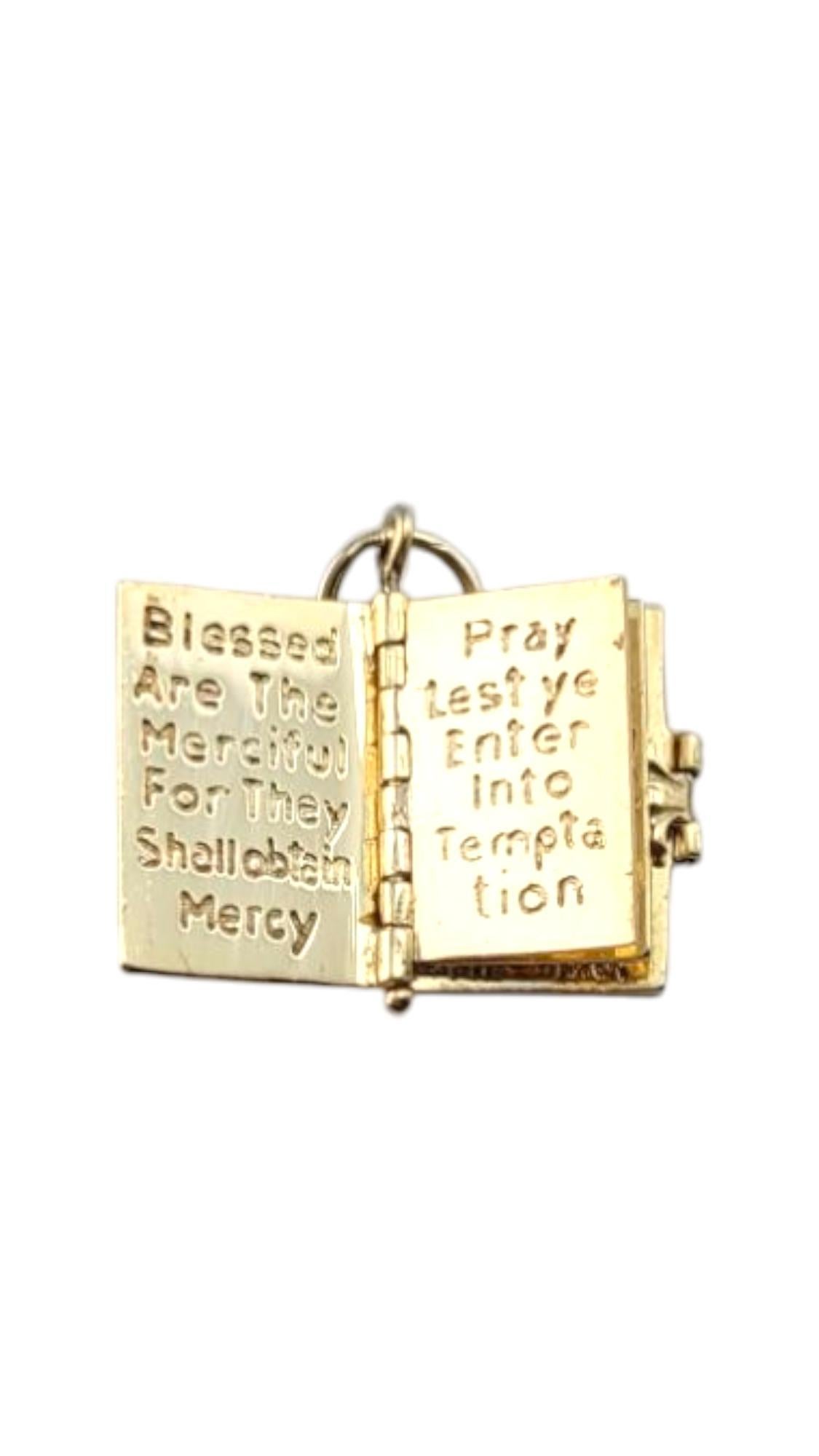 14 Karat Yellow Gold Articulating Bible Charm #21270 For Sale 3