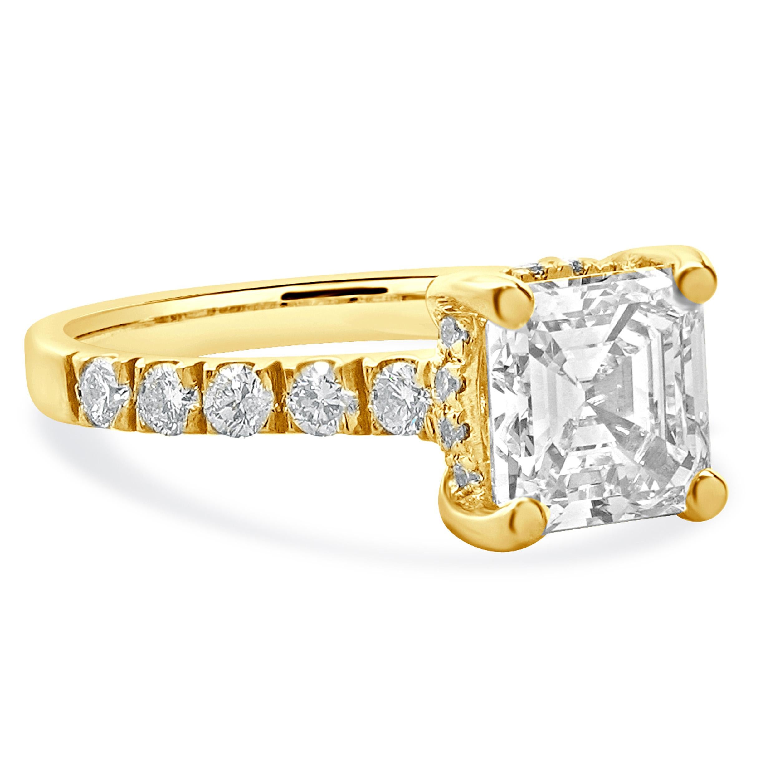 Material: 14K yellow gold
Diamond: 1 asscher cut = 2.44ct
Color: K
Clarity: VS1
GIA: 6234370631
Diamond: 26 round brilliant cut = 0.58cttw
Color: G
Clarity: VS1-2
Ring Size: 6.5 (please allow up to 2 additional business days for sizing