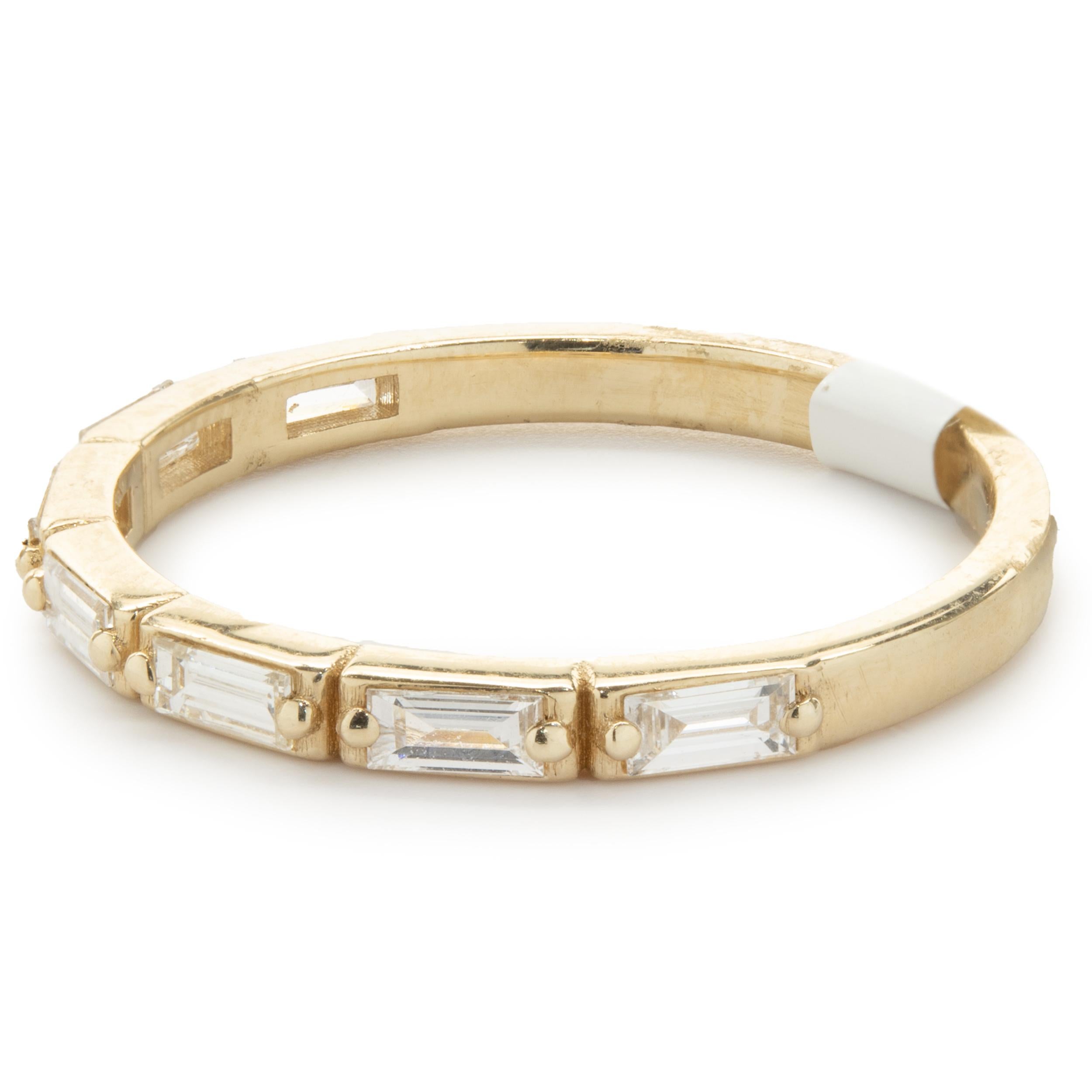 Bracelet en or jaune 14 carats avec diamants taille baguette Excellent état - En vente à Scottsdale, AZ