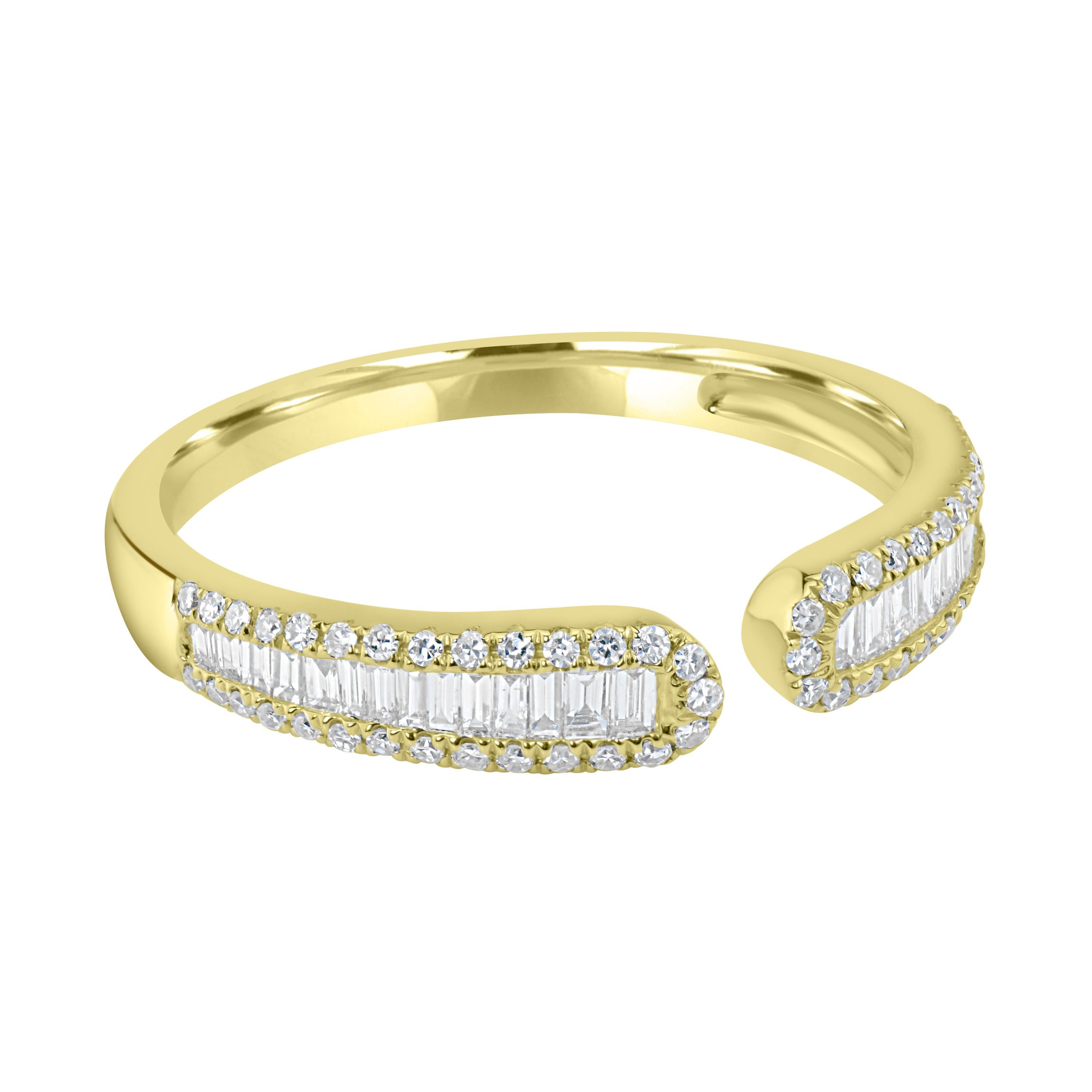 14 Karat Yellow Gold Baguette Diamond Cuff Ring In New Condition In New York, NY