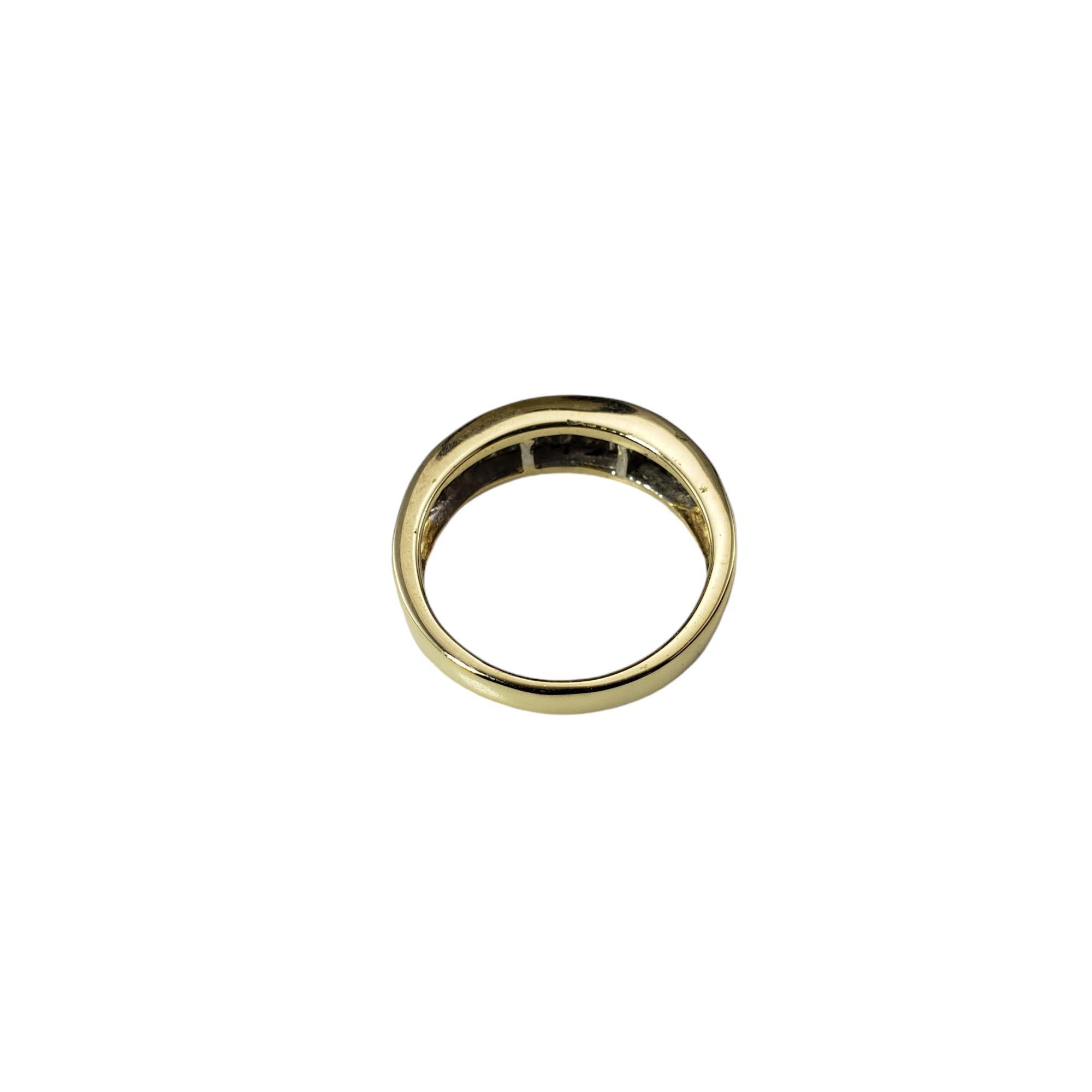 14 Karat Yellow Gold Baguette Diamond Wedding Band Size 7.25 #19239 For Sale 1