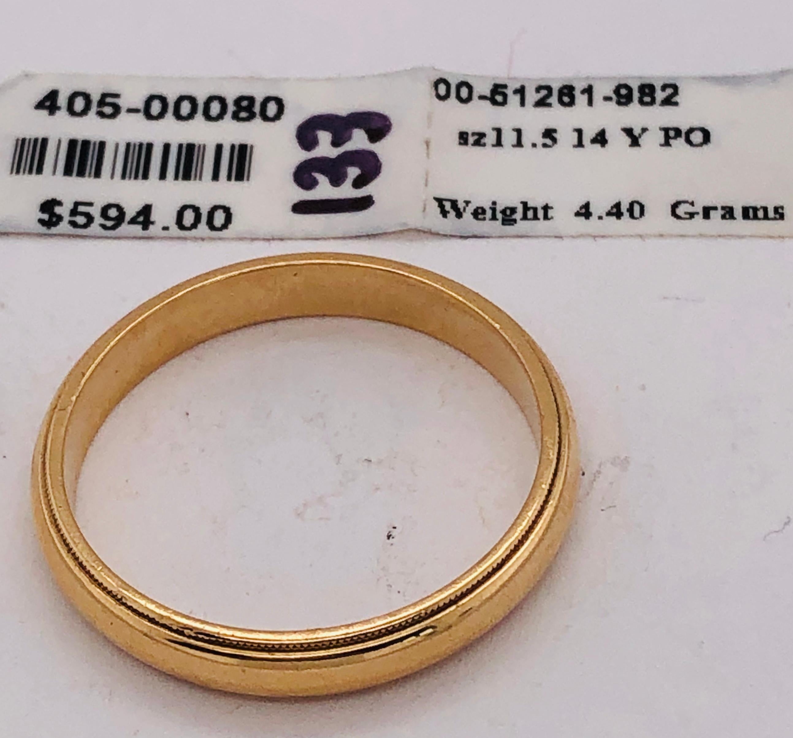 14 Karat Yellow Gold Band / Wedding Ring For Sale 4