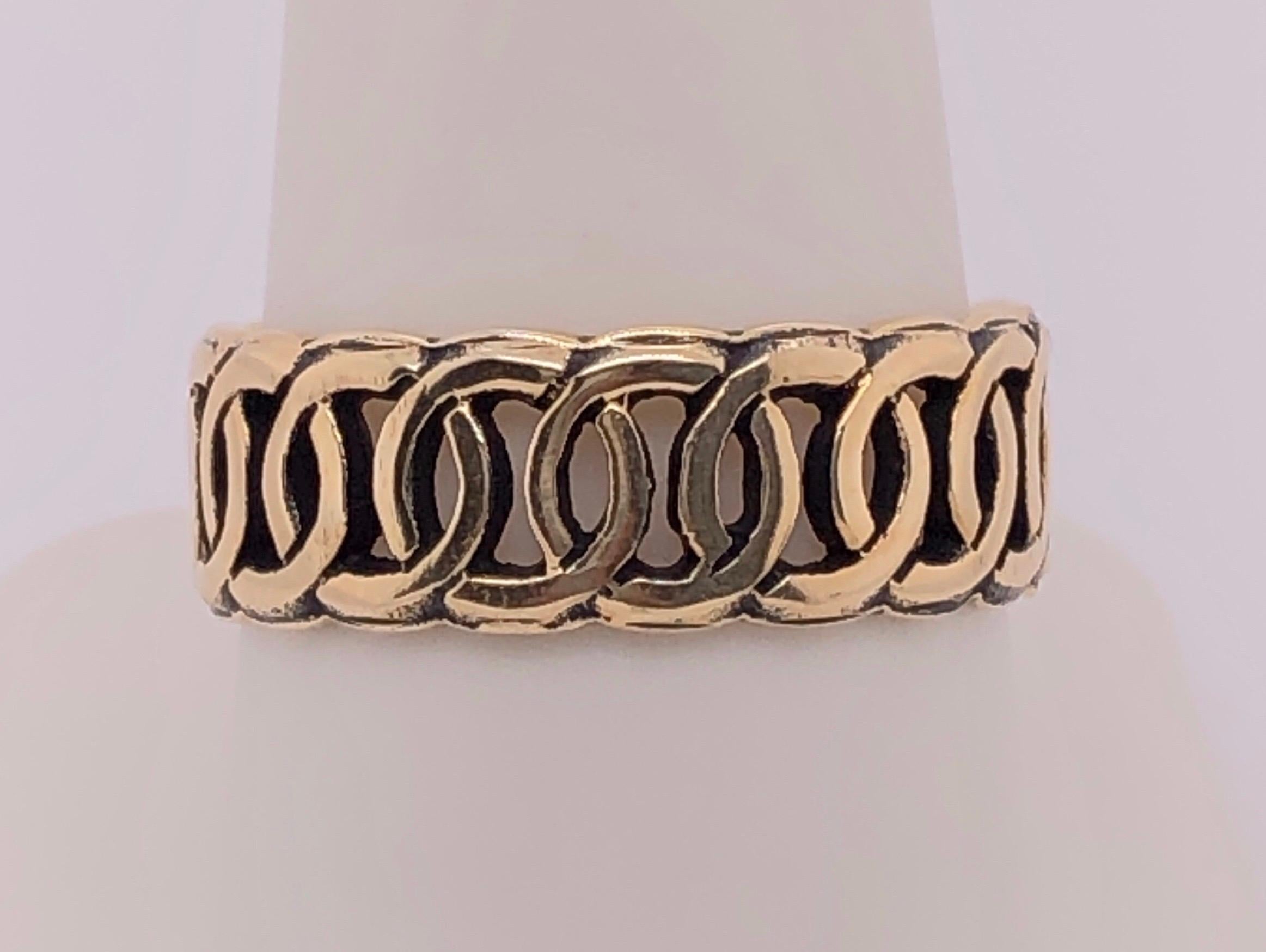 14 Karat Yellow Gold Band/Wedding Ring For Sale 1