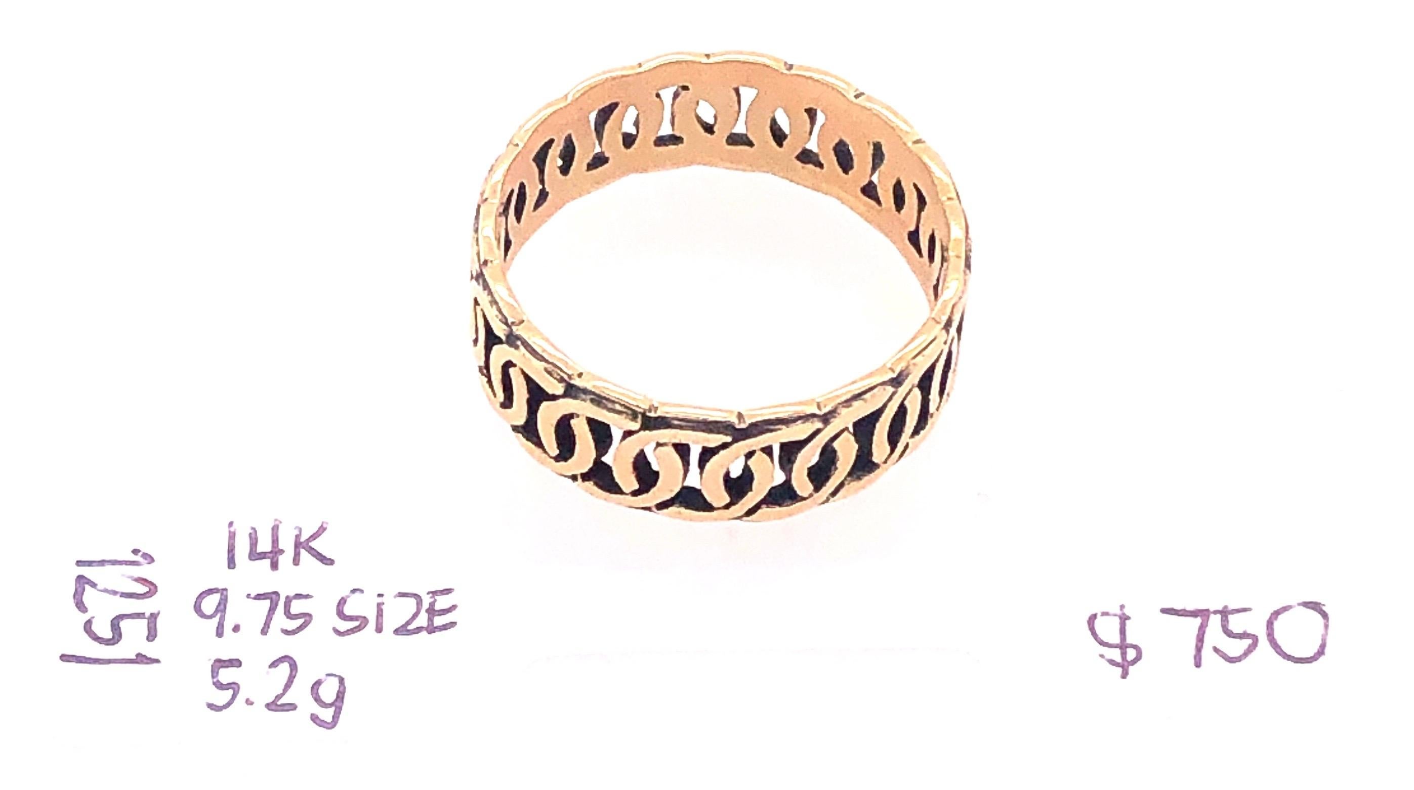 14 Karat Yellow Gold Band/Wedding Ring For Sale 1