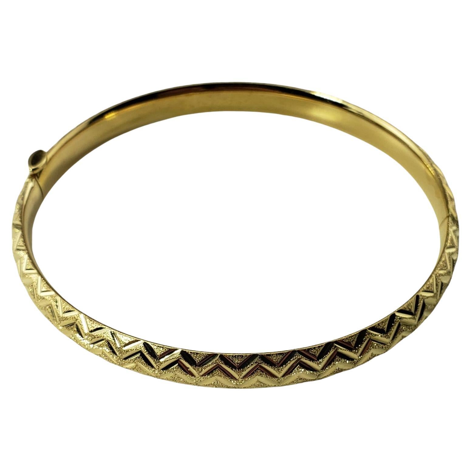 14 Karat Yellow Gold Bangle Bracelet #15884