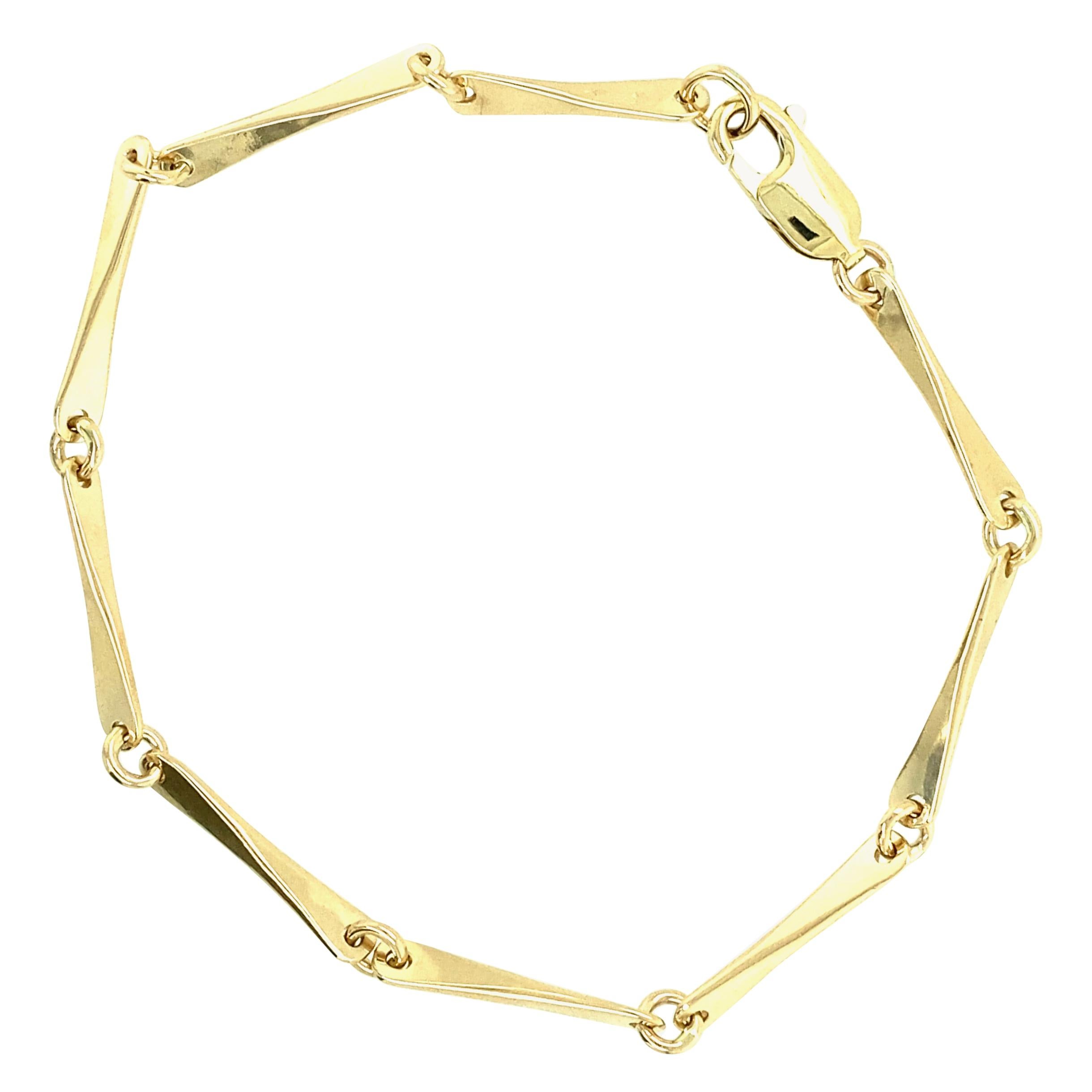 14 Karat Yellow Gold Bar Link Bracelet