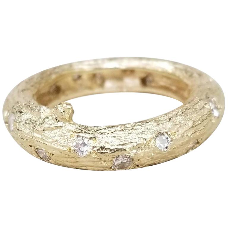 14 Karat Yellow Gold Bark and Diamond Ring For Sale