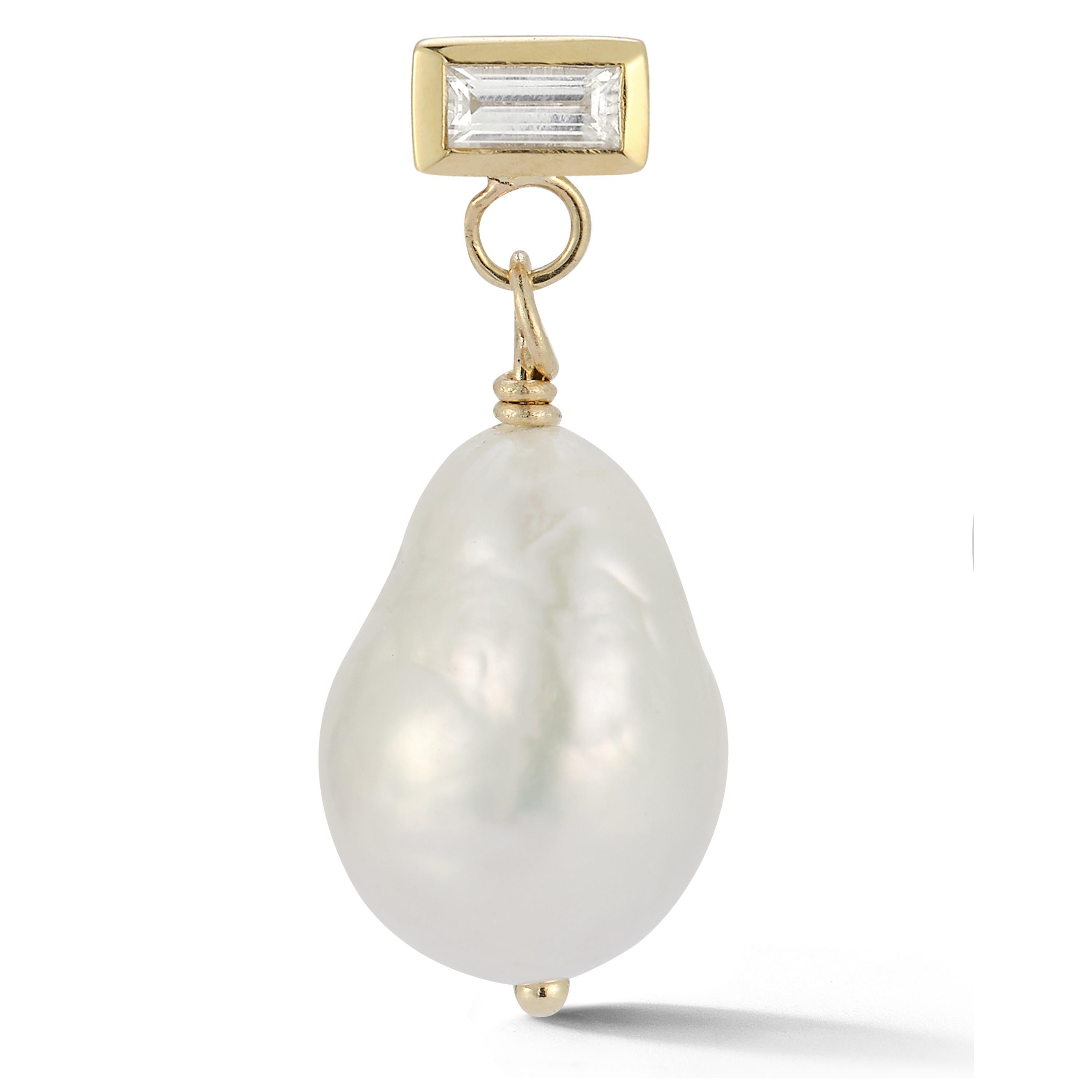 Taille baguette Boucles d'oreilles baroques en or jaune 14 carats avec diamants de 0,38 carat Hi June Parker en vente