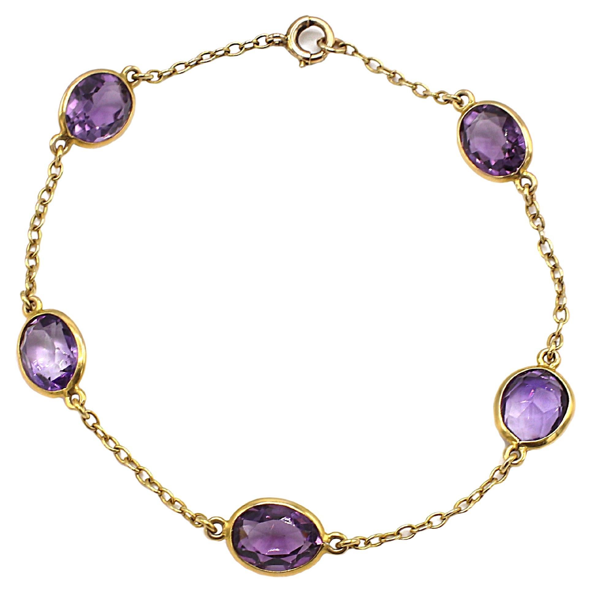 14 Karat Gelbgold-Armband mit Amethyst-Lünette