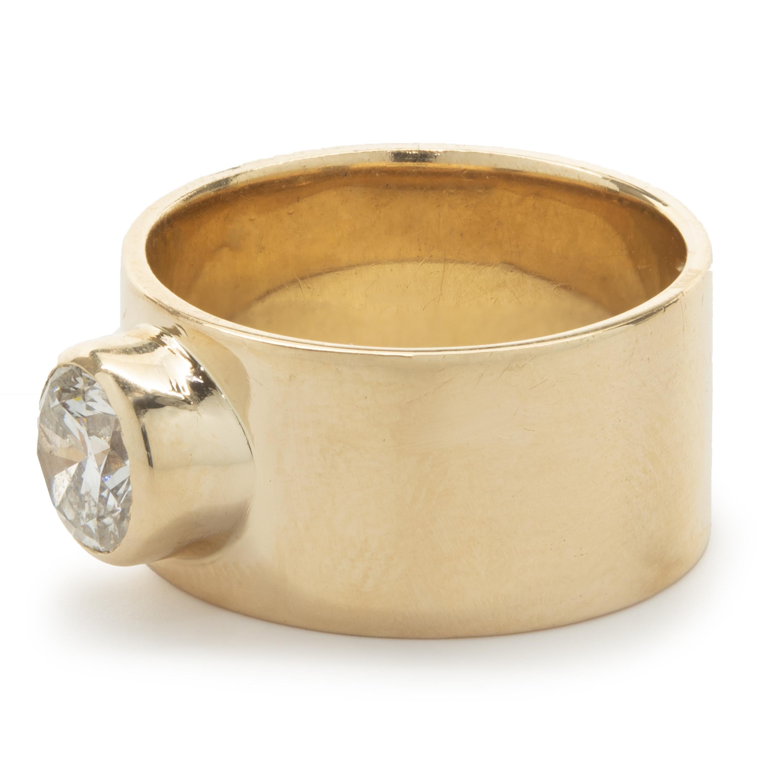 14 Karat Yellow Gold Bezel Set Round Brilliant Cut Diamond Engagement Ring In Excellent Condition In Scottsdale, AZ