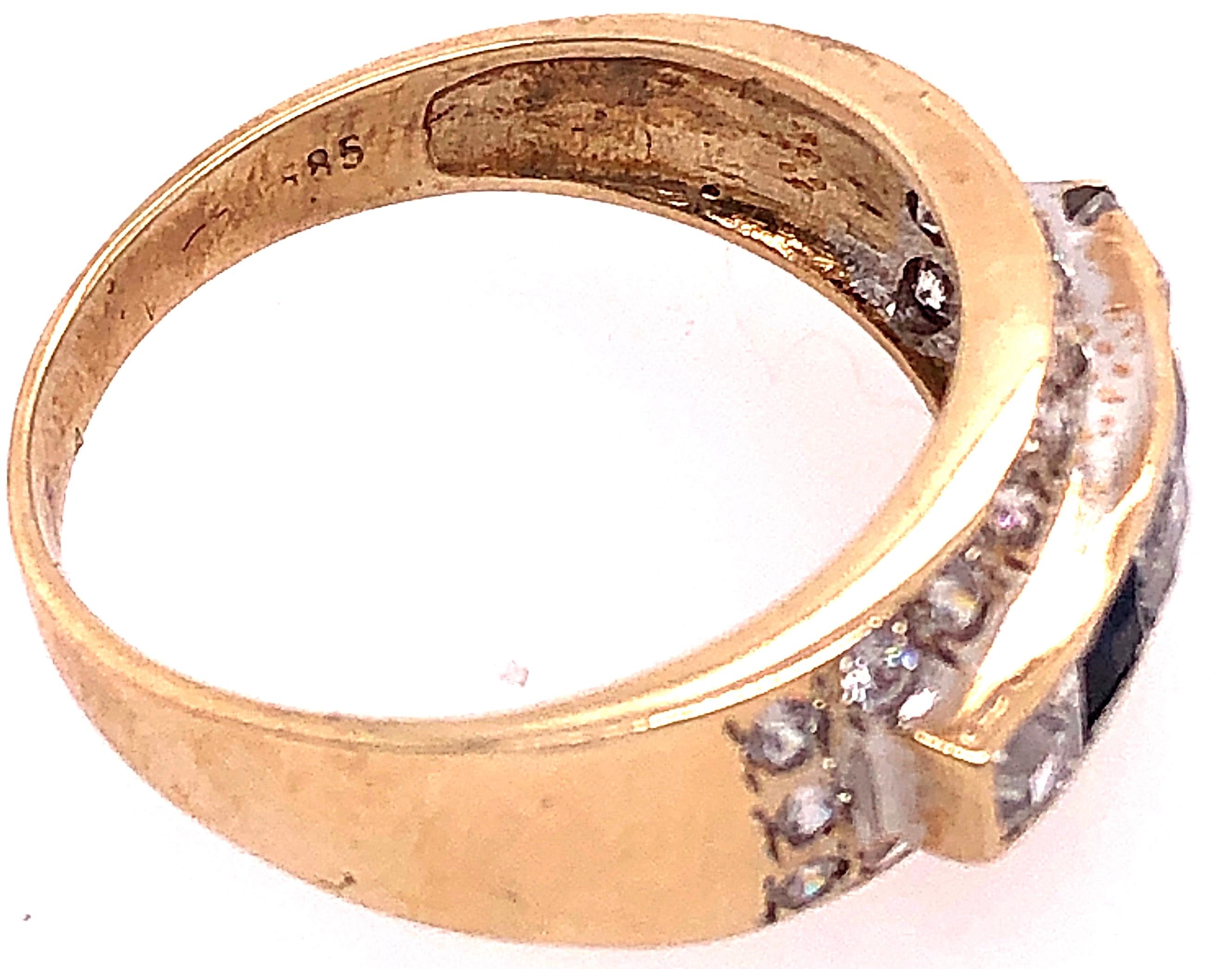 14 Karat Yellow Gold Black Onyx and Diamond Band / Ring Wedding Bridal For Sale 2