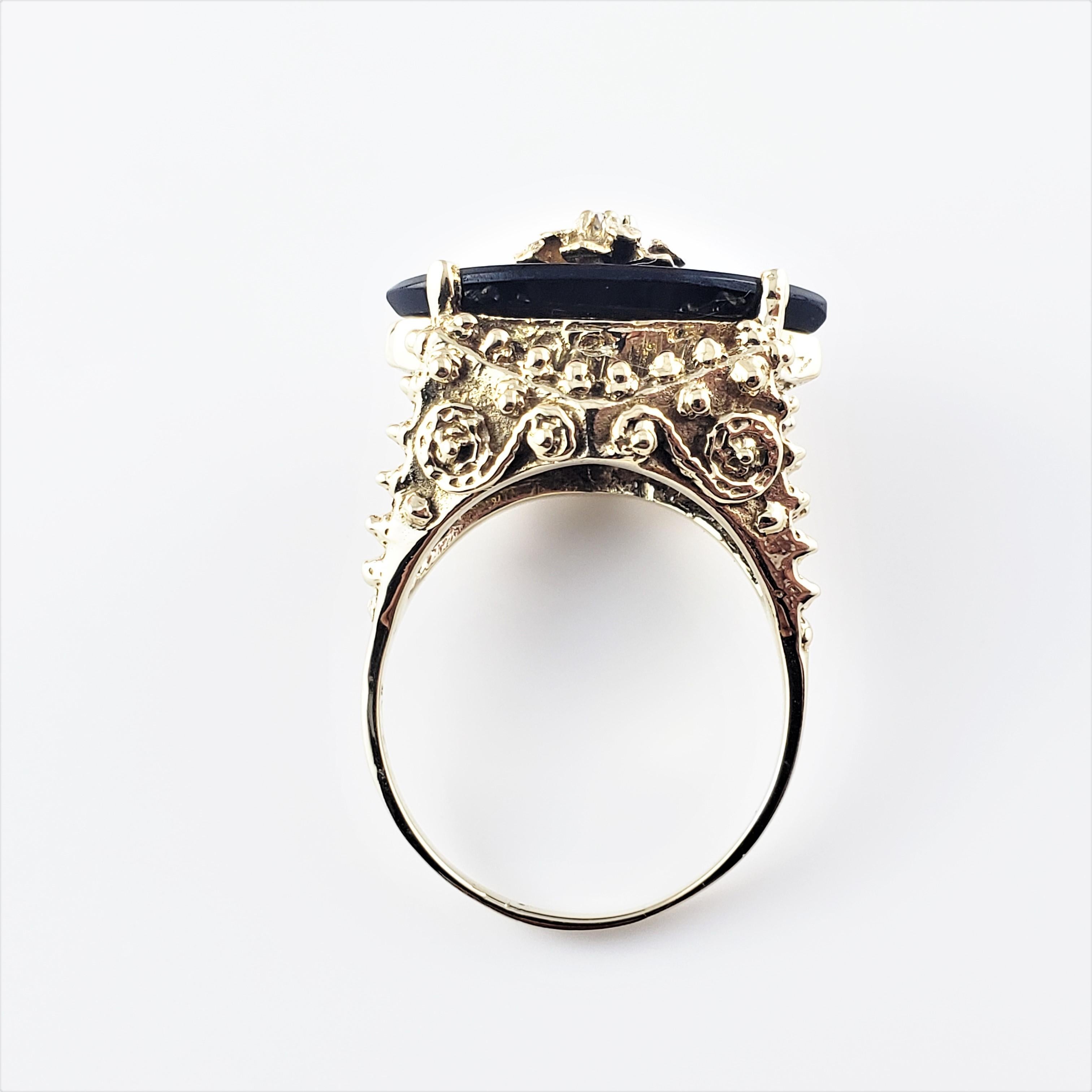 14 Karat Yellow Gold Black Onyx and Diamond Ring For Sale 1