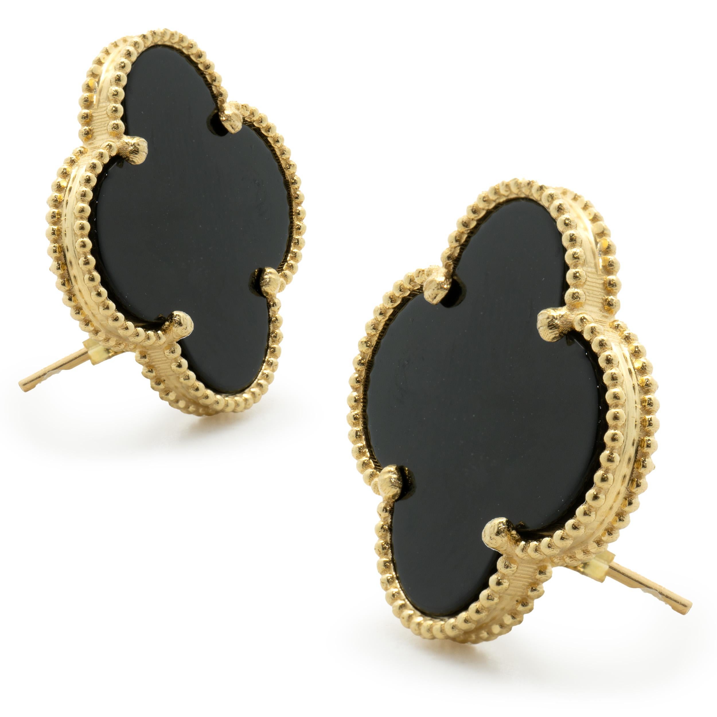 black and gold clover earrings