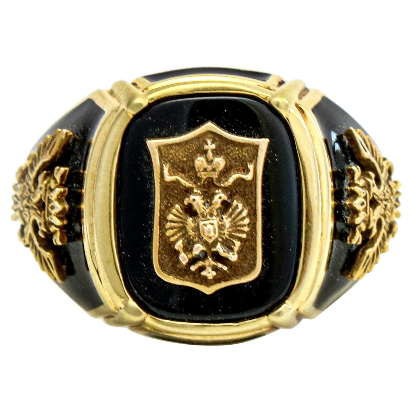 14 Karat Yellow Gold Black Onyx Enamel Imperial Eagle Men's Ring For Sale