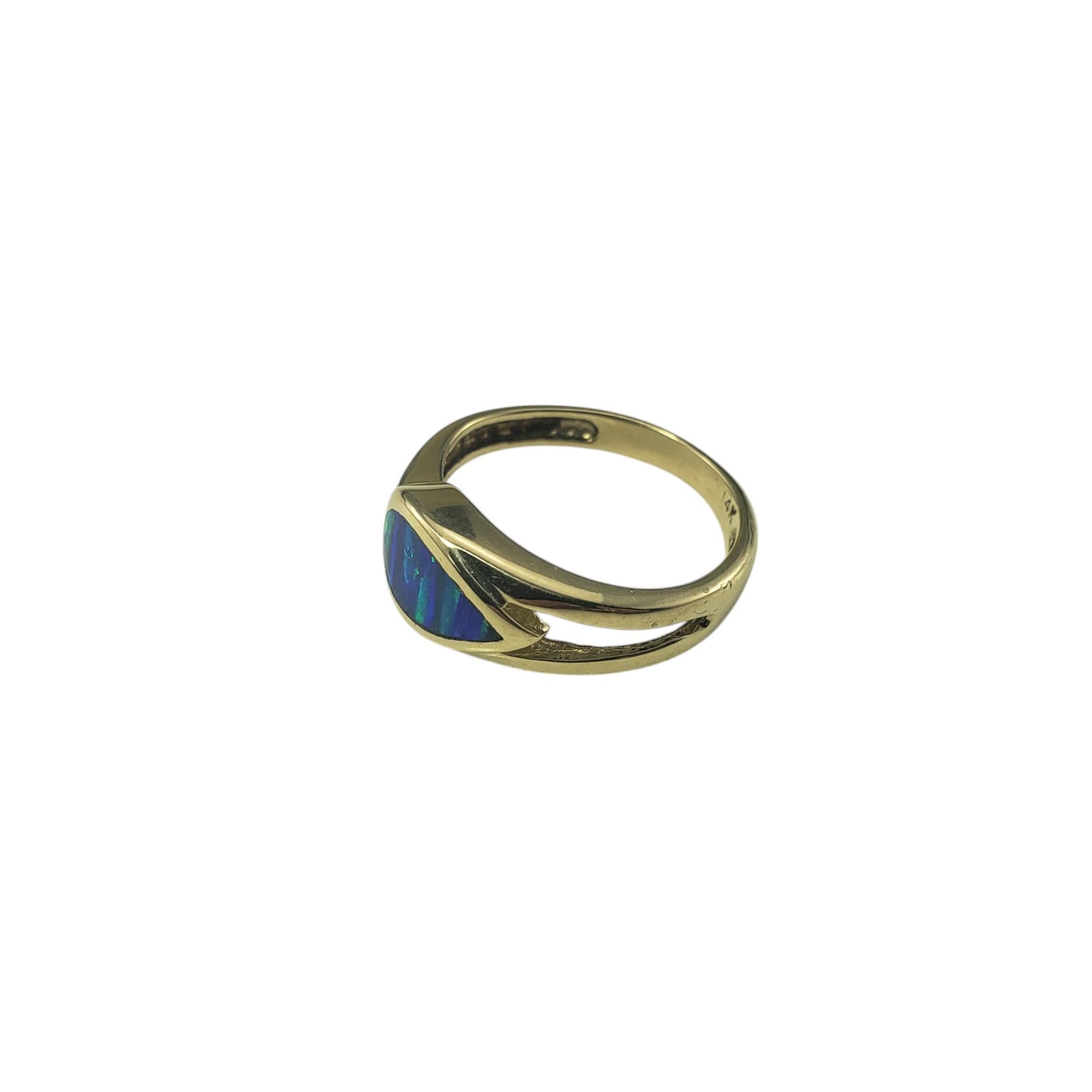 14 Karat Yellow Gold Black Opal Inlay Ring Size 4 #19730 In Good Condition For Sale In Washington Depot, CT