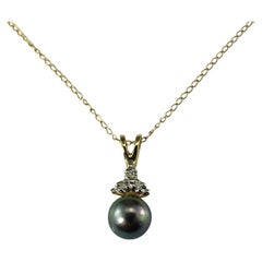 Vintage 14 Karat Yellow Gold Black Pearl and Diamond Pendant Necklace #19436