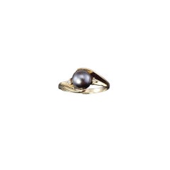14 Karat Yellow Gold Black Pearl and Diamond Ring Size 7 #17641