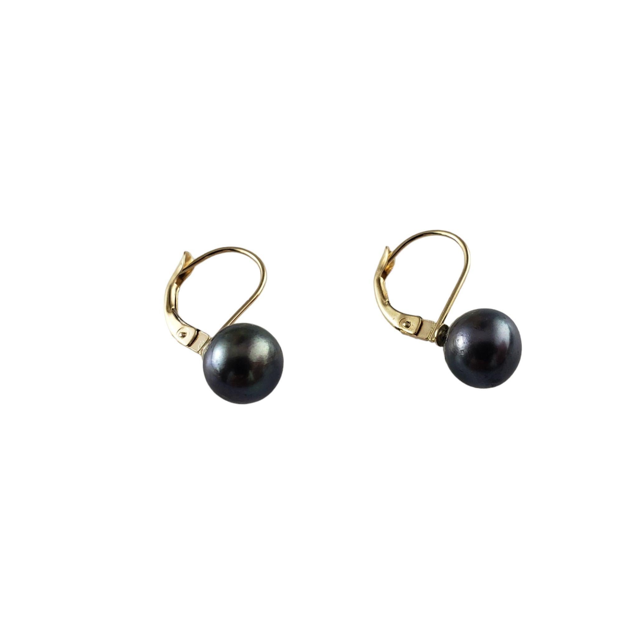 14 Karat Yellow Gold Black Pearl Earrings #13675 In Good Condition For Sale In Washington Depot, CT