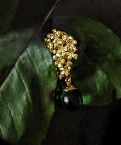 Eighteen Karat Yellow Gold Blossom Contemporary Necklace with Diamonds