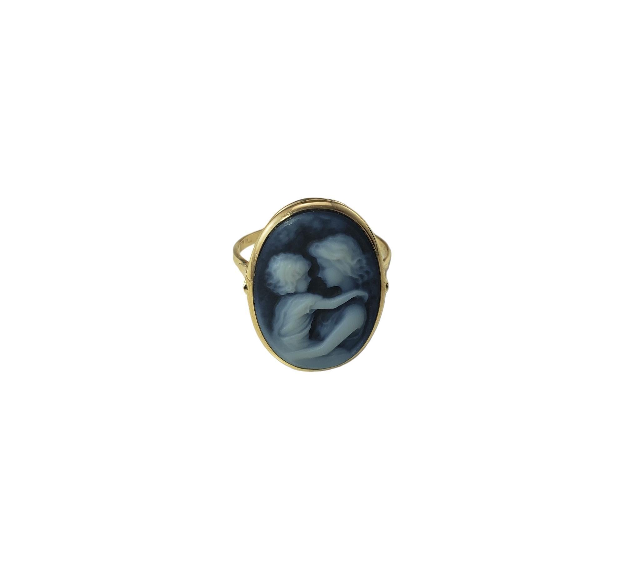 Vintage 14 Karat Yellow Gold Blue Agate Mother Child Cameo Ring Size 7-

This elegant cameo ring depicts a mother and child crafted in blue agate and set in classic 14K yellow gold.  Top of ring measures 19.6 mm x 15.1 mm.  Shank: 1.6 mm.

Matching