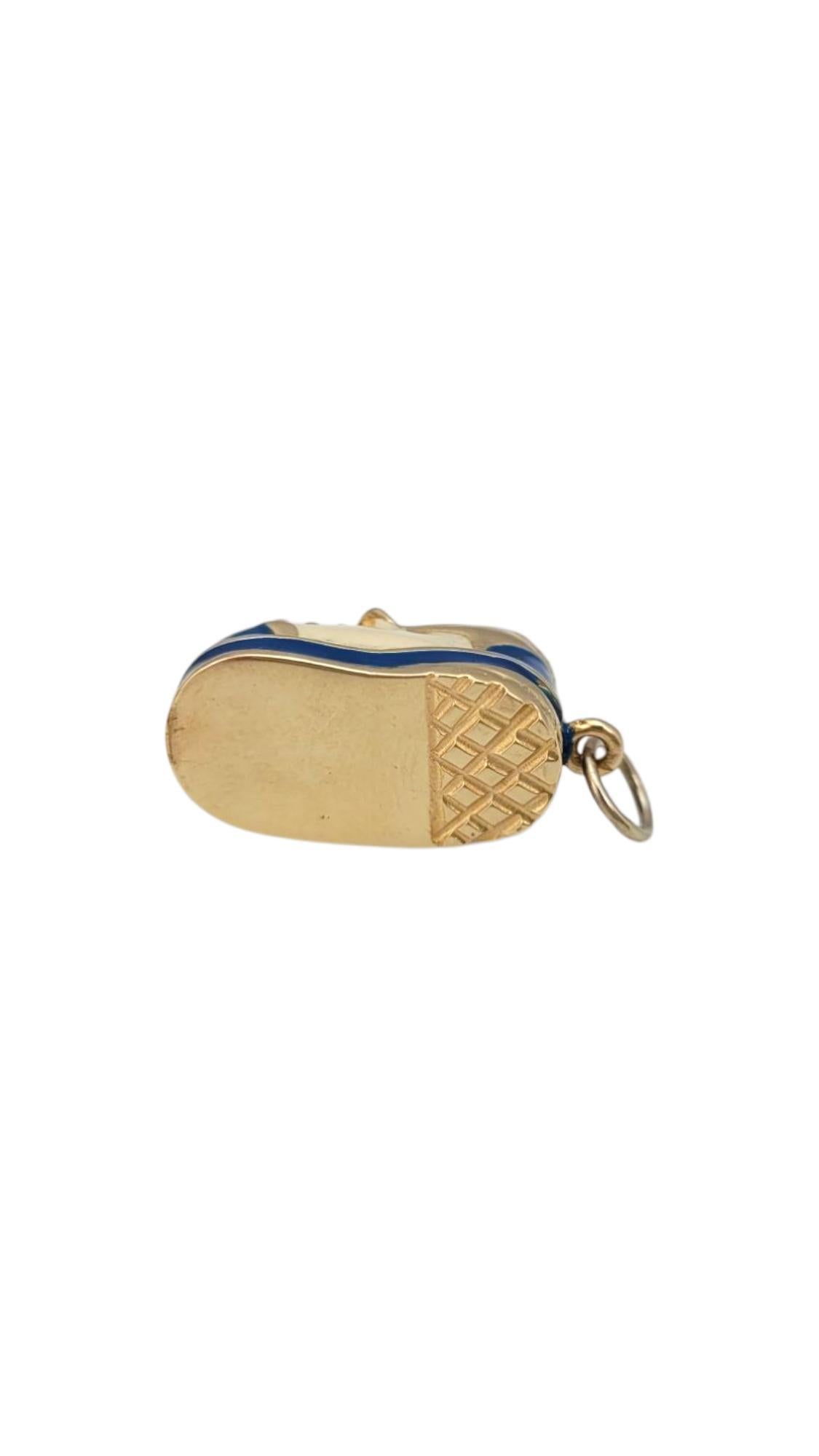 14 Karat Yellow Gold Blue Baby Shoe Charm

Chic and playful, this 14 karat yellow gold shoe charm with blue and white enamel adds a stylish touch of personality and flair to any jewelry collection.

Size: 22.4 mm X 10.1 mm X 9.9 mm

with bale: 26.3