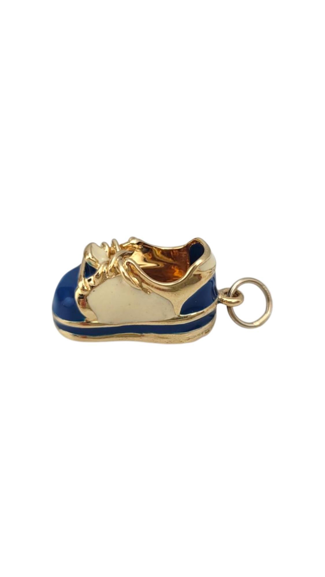 Donna 14 Karat Yellow Gold Blue Baby Shoe Charm #21634 in vendita