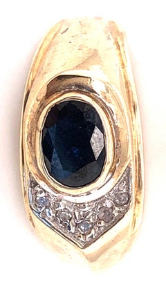 14 Karat Gelbgold Blauer Saphir Solitär mit Diamant-Akzent-Ring
